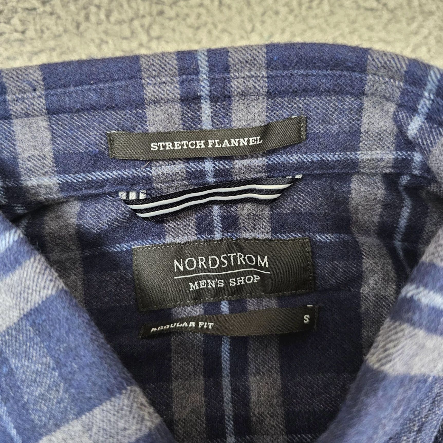 Nordstrom Nordstrom Men's Shop Shirt Navy Gray Stretch Flannel Plaid Button-Up Long Sleeve S Small Cotton Spandex Pocketed Size US S / EU 44-46 / 1 - 3 Thumbnail