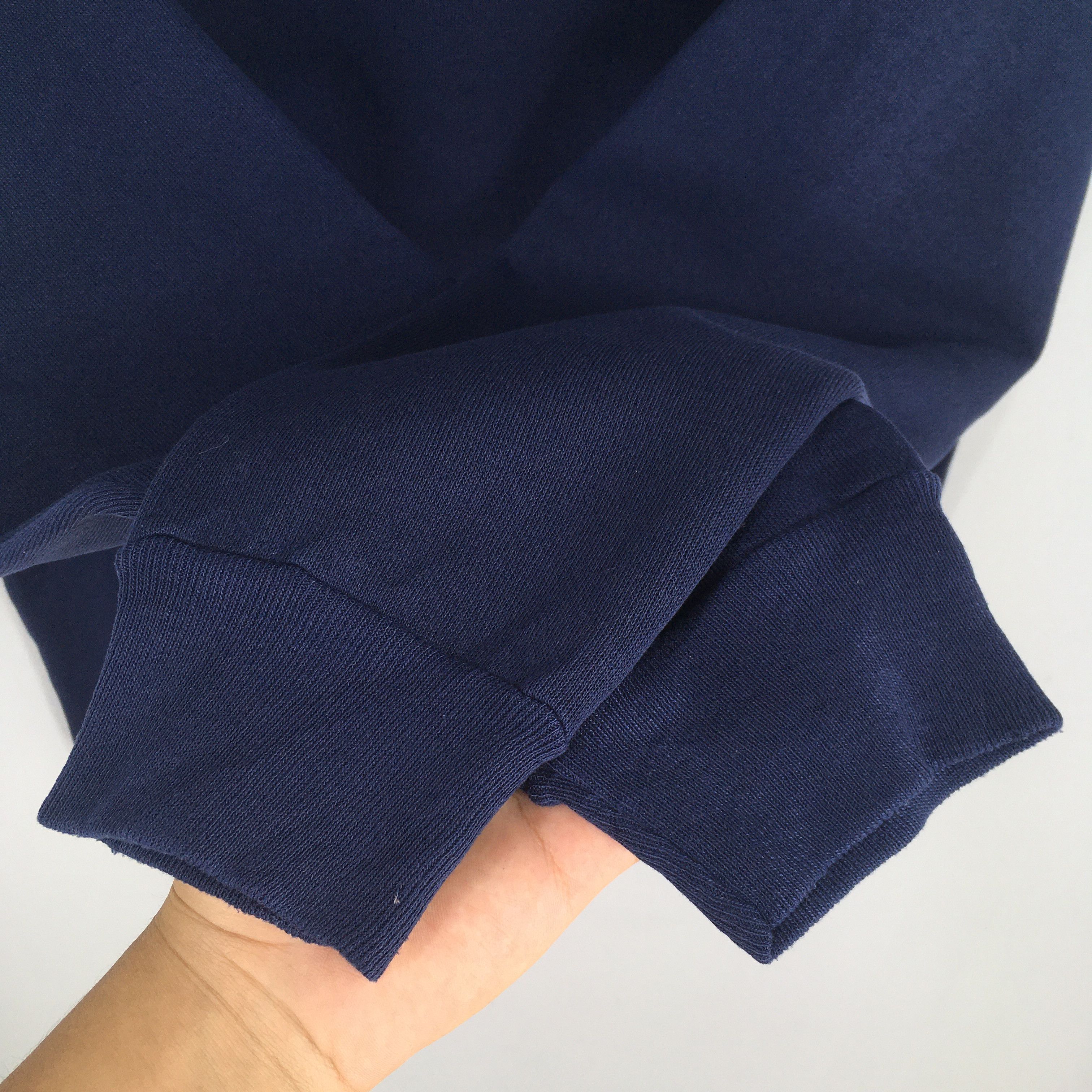 Vintage Vintage 90s Discus Athletic Plain Blue Sweatshirt Large Size US L / EU 52-54 / 3 - 4 Thumbnail