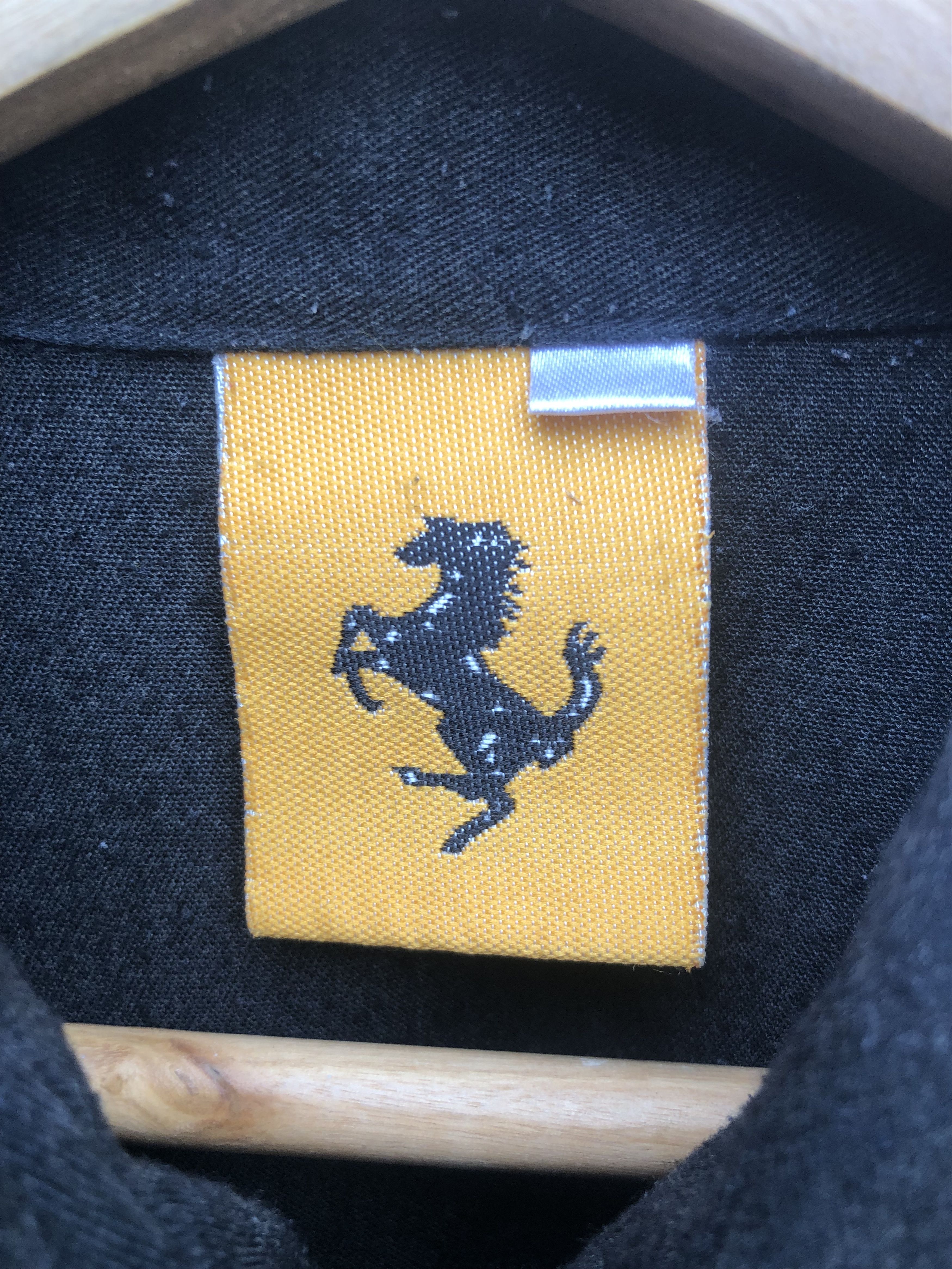 Ferrari × Puma Puma Scuderia Ferrari F1 Team Santander Button Shirts Size US L / EU 52-54 / 3 - 3 Thumbnail