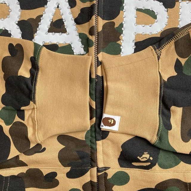 Bape BAPE LOGO RHINESTONE RELAXED FIT FULL ZIP HOODIE 1st Camo Size US L / EU 52-54 / 3 - 7 Thumbnail
