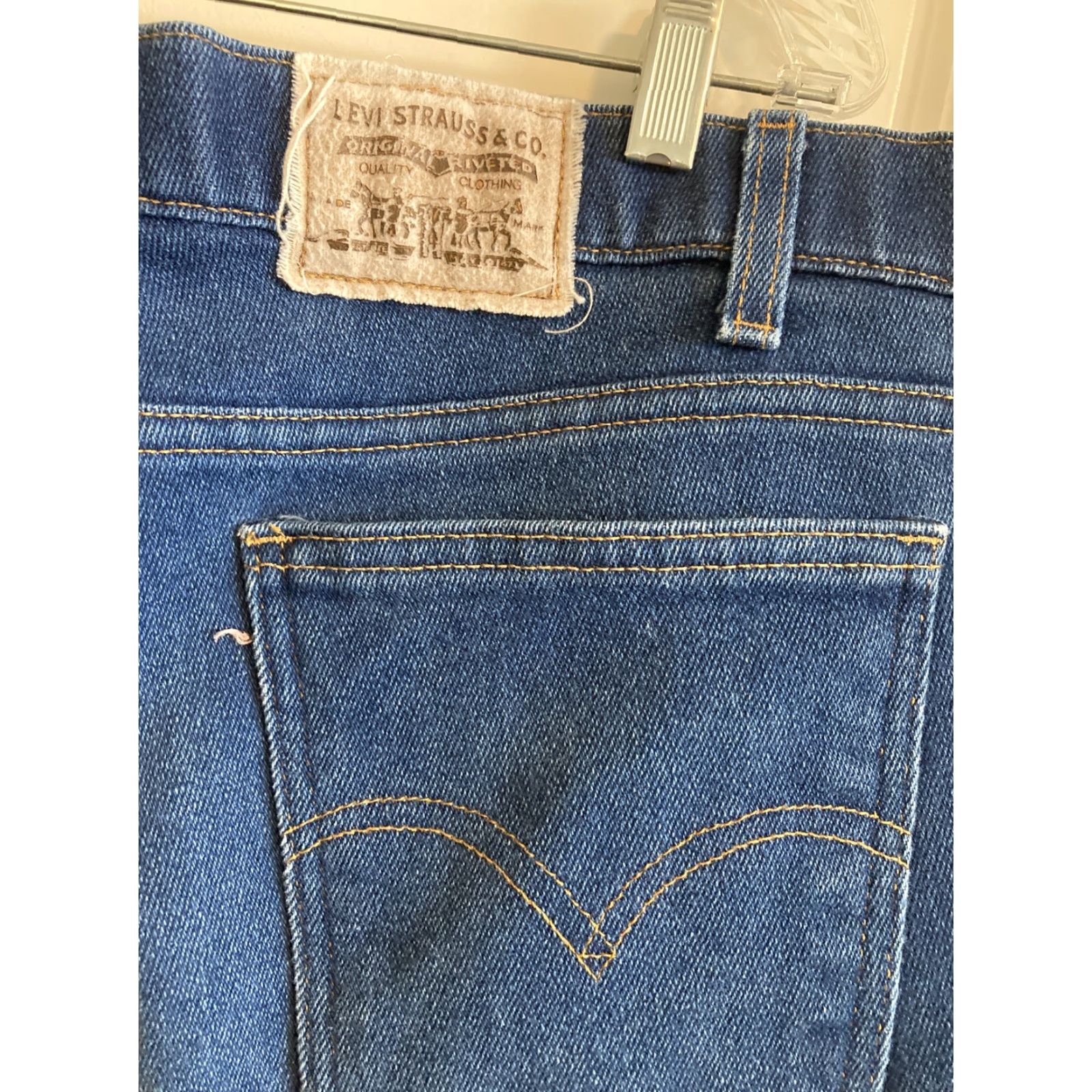 VINTAGE Levi's 541 Action Jeans 40x25 Blue Denim 90s Mens