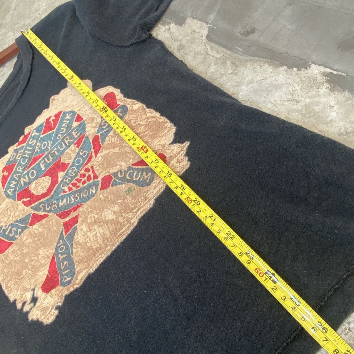 Japanese Brand Vintage Early 2000 Anarchy Skull Punk Tee Size US S / EU 44-46 / 1 - 9 Thumbnail