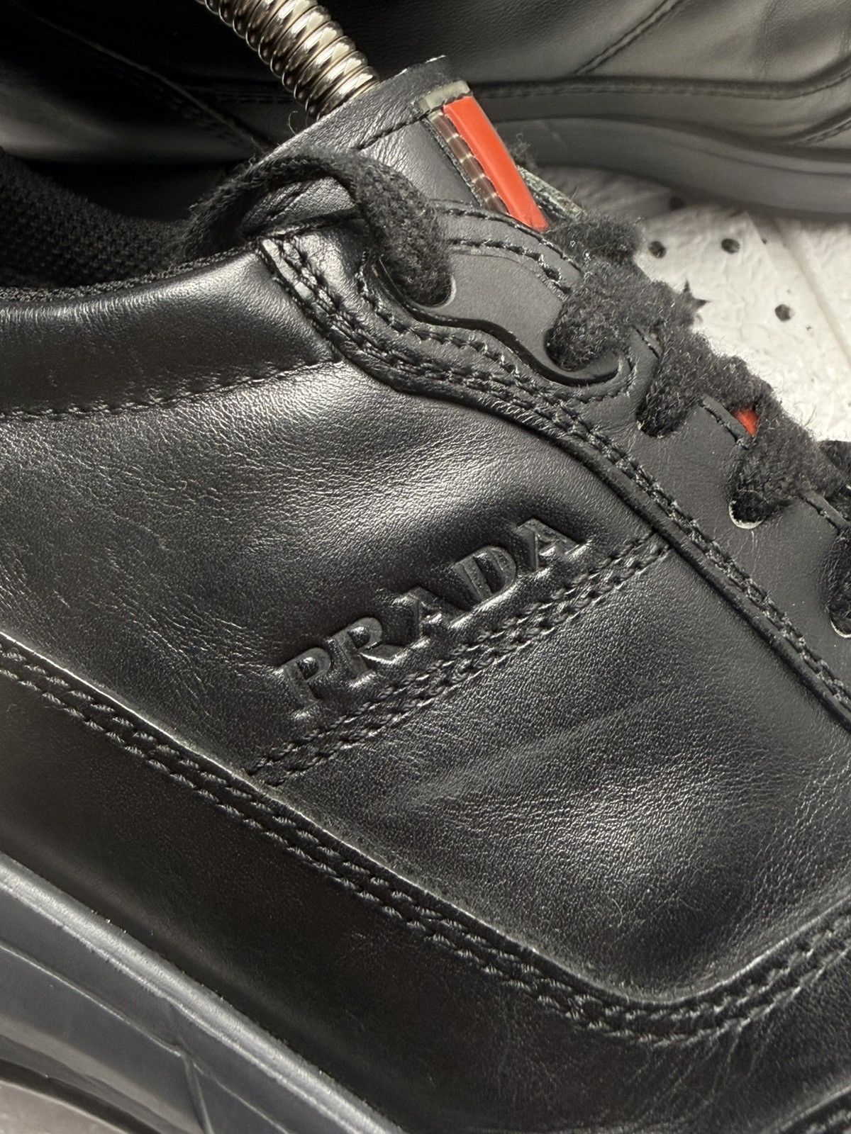 Prada Prada leather sneakers with side logo US7 UK5.5 EUR40 Black Size US 7 / EU 40 - 9 Thumbnail