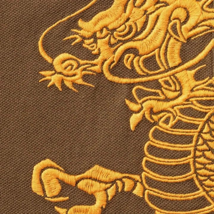 Supreme × The Great China Wall Supreme x The Great China Wall Dragon Polo Sz M Brown Size US M / EU 48-50 / 2 - 4 Thumbnail