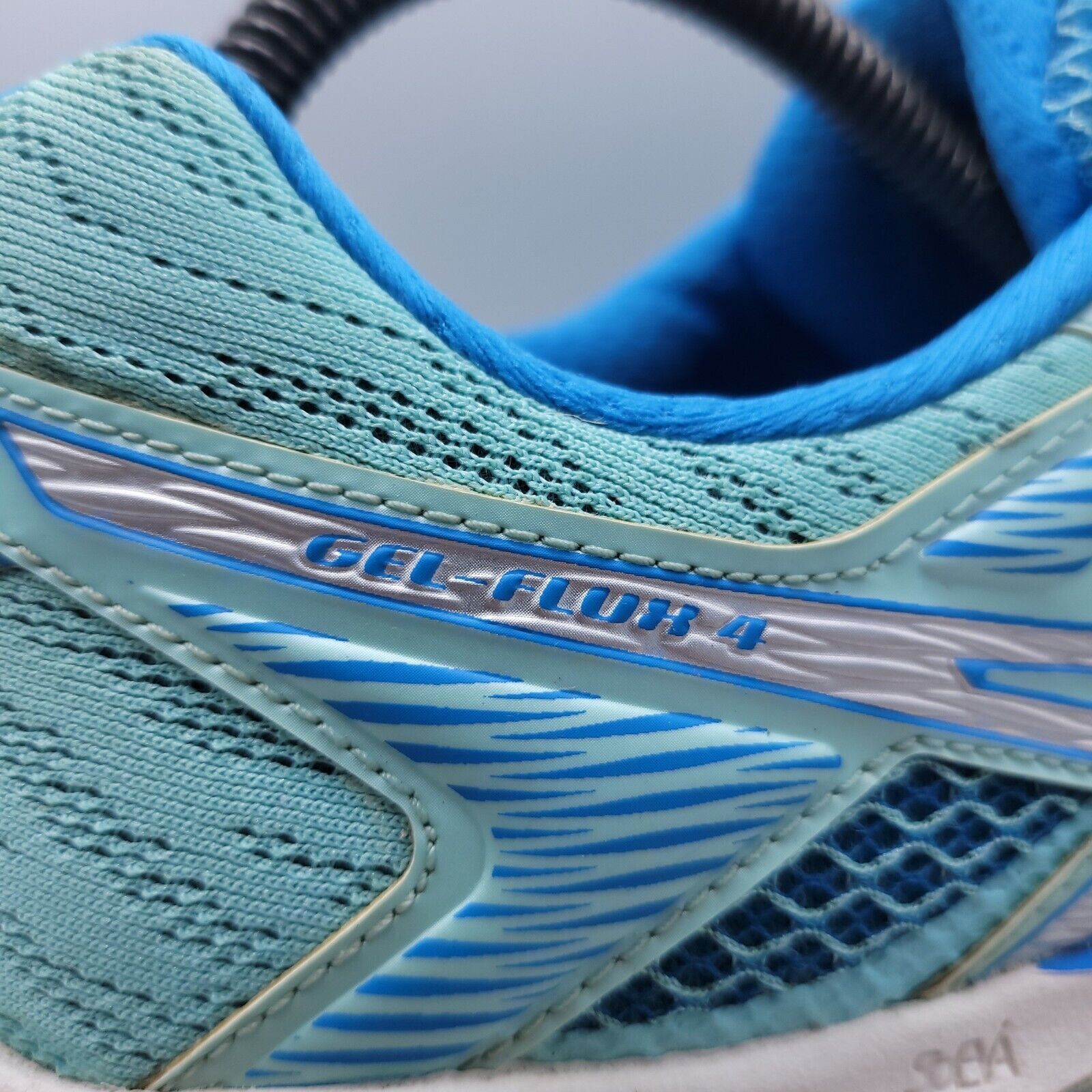 Asics Asics Gel-Flux 4 Shoe Womens Size 9.5 T764N Blue White Size US 9.5 / IT 39.5 - 8 Thumbnail