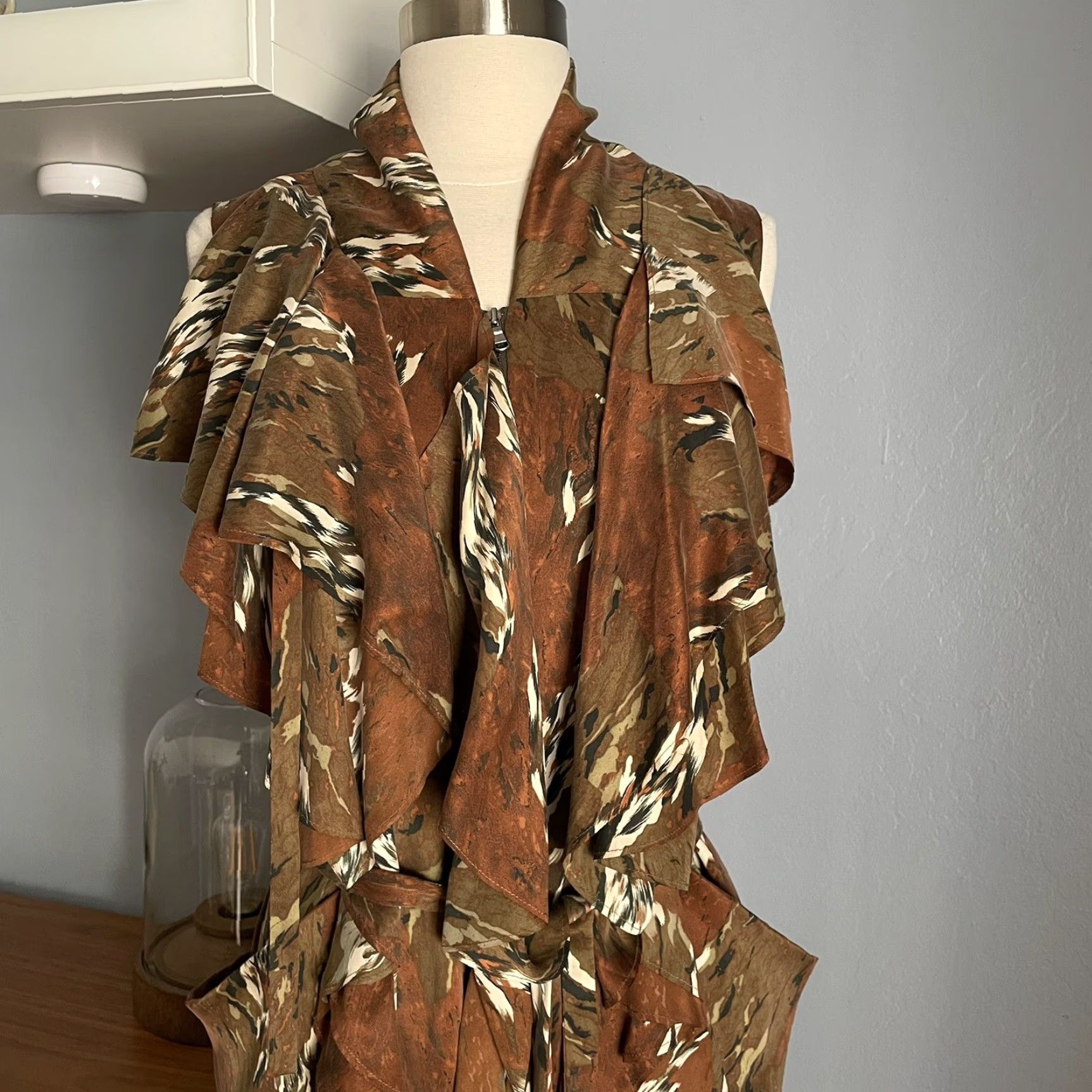 Vintage EDUN Silk Marbled Brown Green Ruffle Overlay Dress Size S Button Front Sleeveless Zip Party/Cocktail Womens Size S / US 4 / IT 40 - 6 Thumbnail