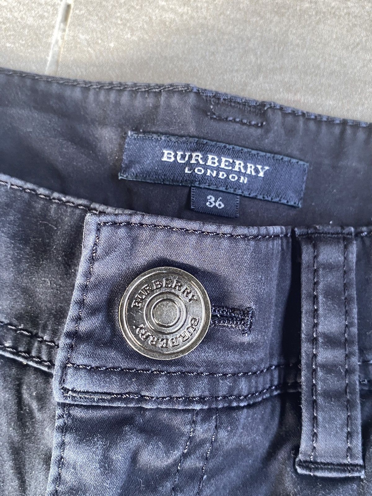 Burberry RARE❗️Burberry London Cargo Pant Size 28" / US 6 / IT 42 - 14 Thumbnail