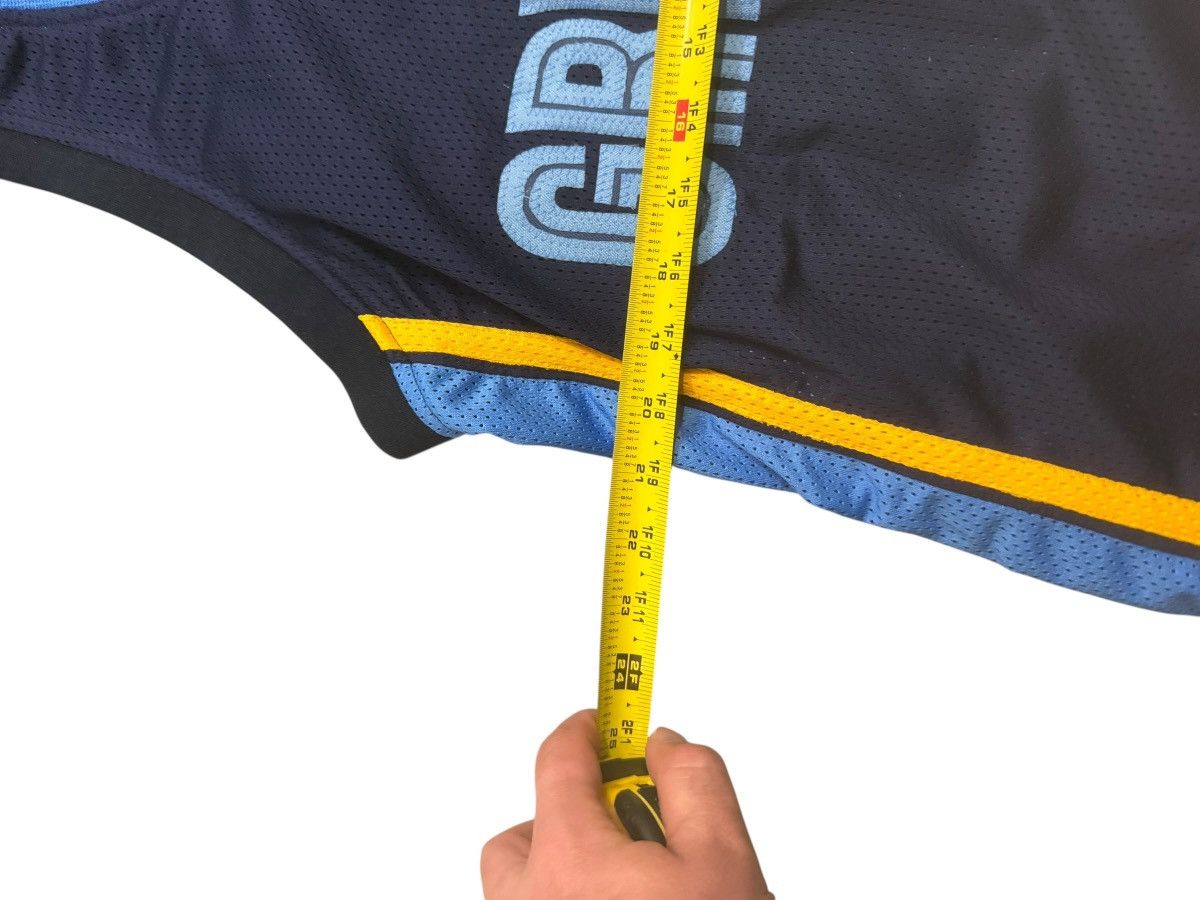 Other Kenneth lofton Jr. Memphis grizzlies Unbranded Jersey Size L Size US L / EU 52-54 / 3 - 2 Thumbnail