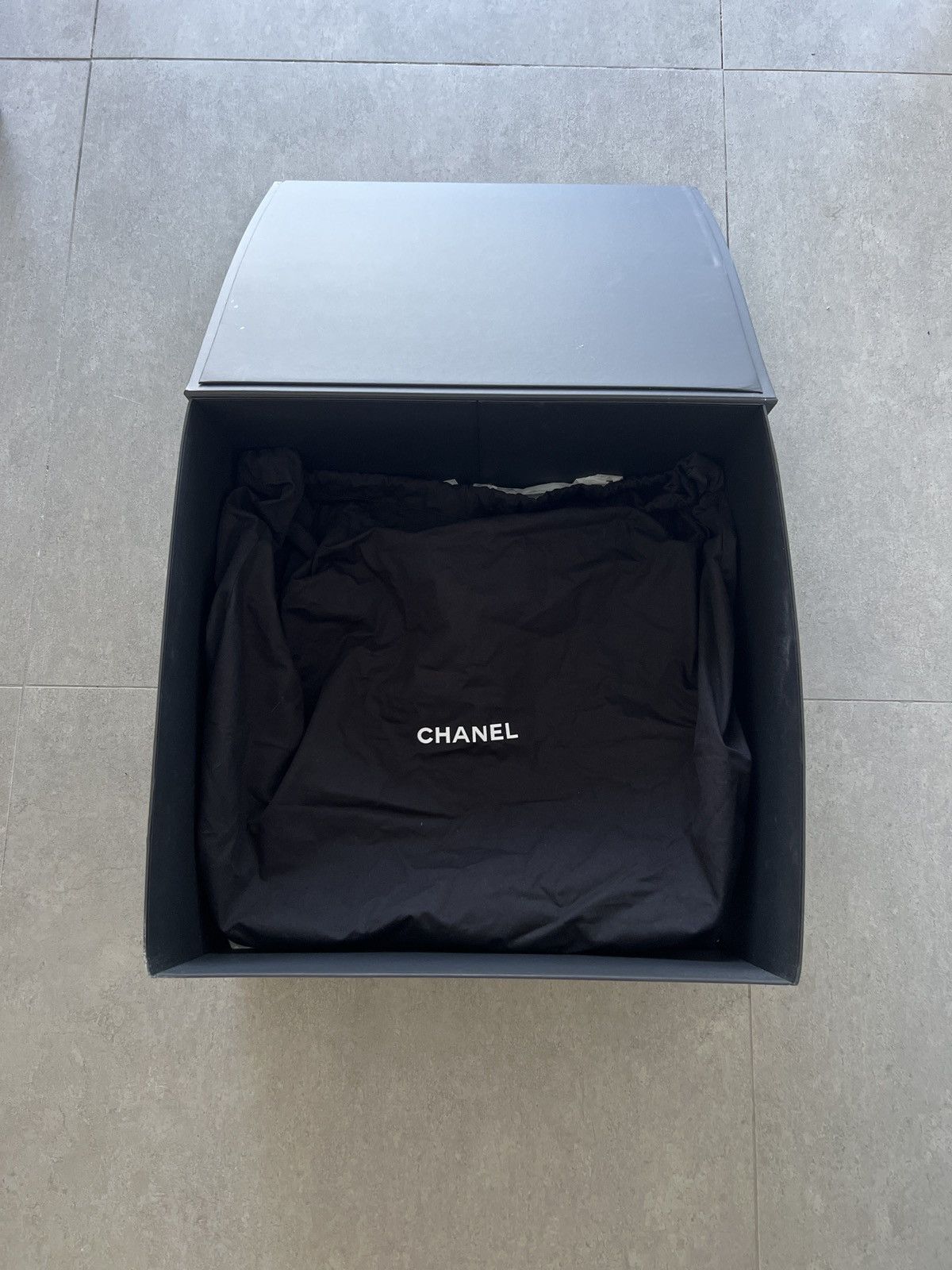 Chanel Chanel Tote Bag Size ONE SIZE - 1 Thumbnail