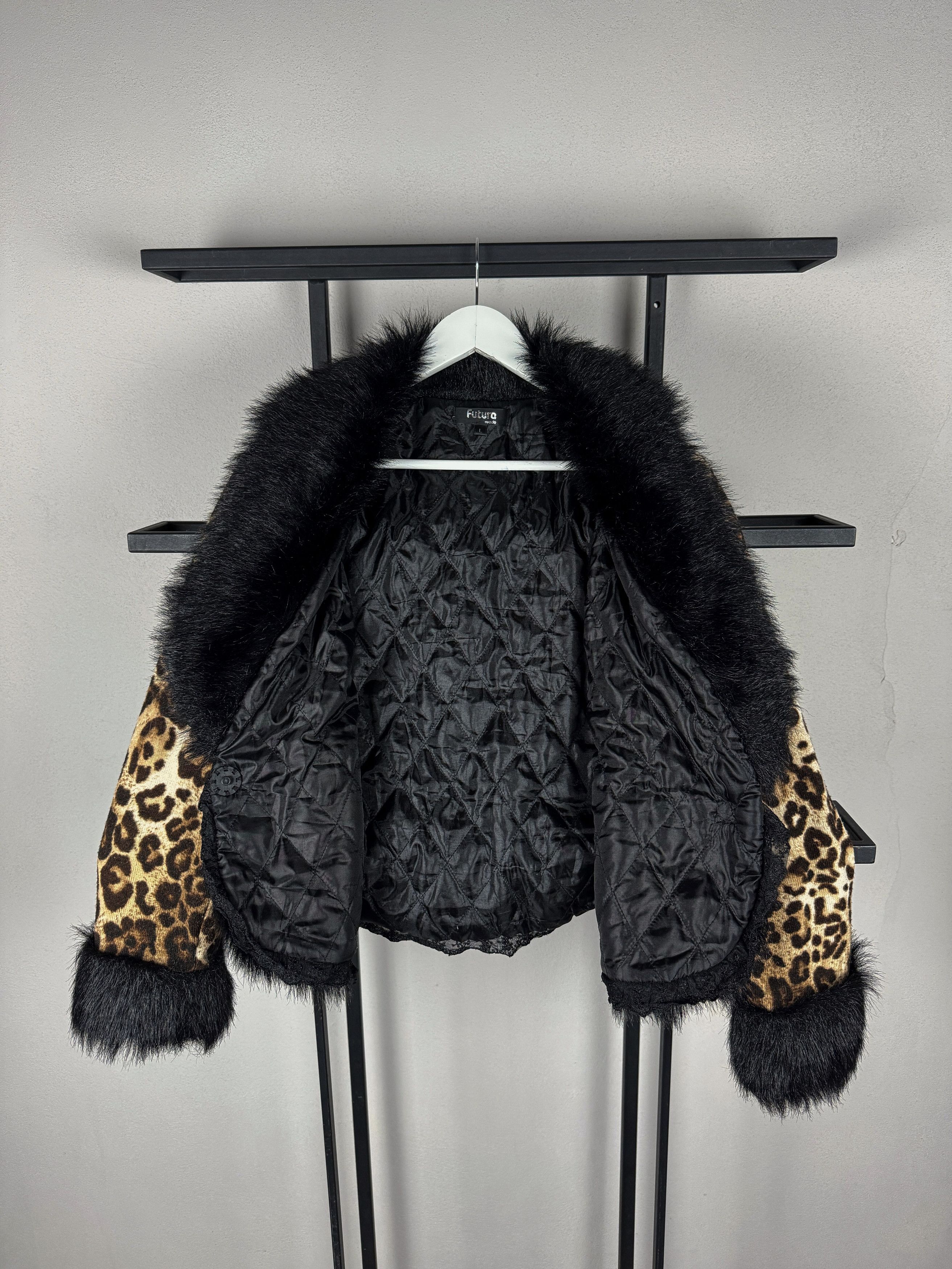Japanese Brand VTG AVANT GARDE JAPANESE LUXURY HYSTERIC STYLE FUR JACKET Size S / US 4 / IT 40 - 4 Thumbnail