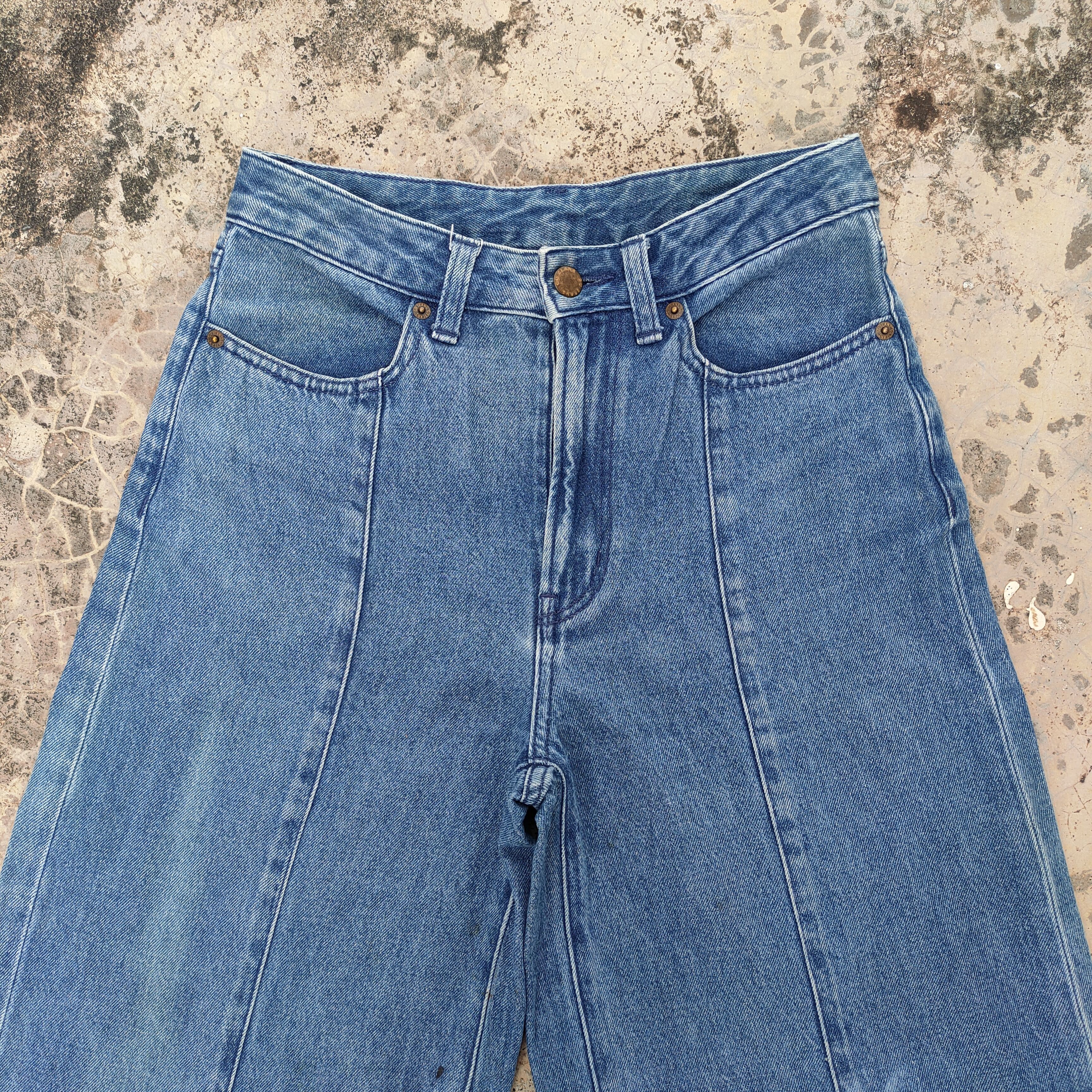 Japanese Brand VINTAGE JAPANESE GU FLARE RIPPED JEAN DENIM PANTS Size US 26 / EU 42 - 2 Thumbnail