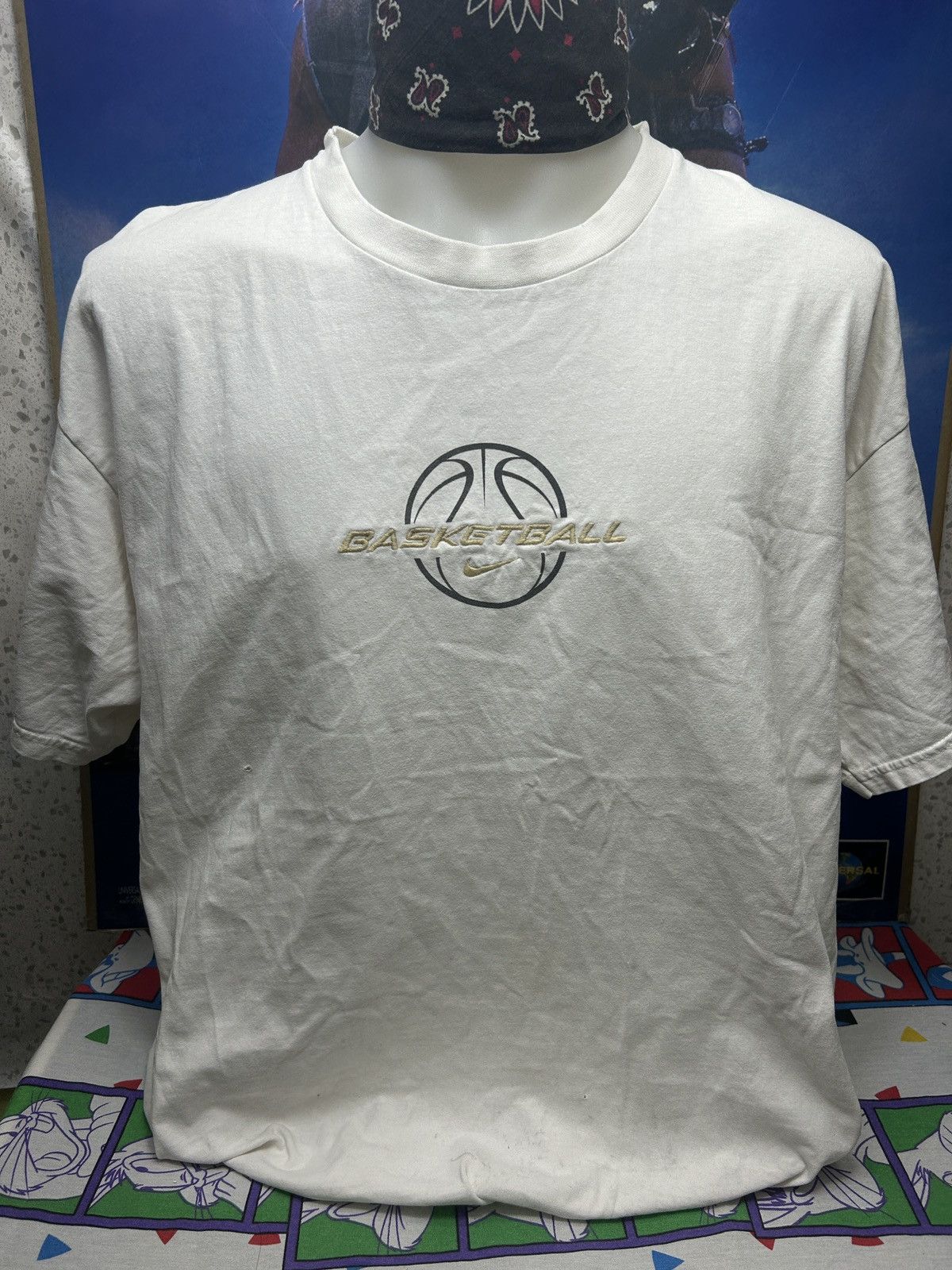 Nike Vintage Nike Basketball 90s T-Shirt Size XL Size US XL / EU 56 / 4 - 1 Thumbnail
