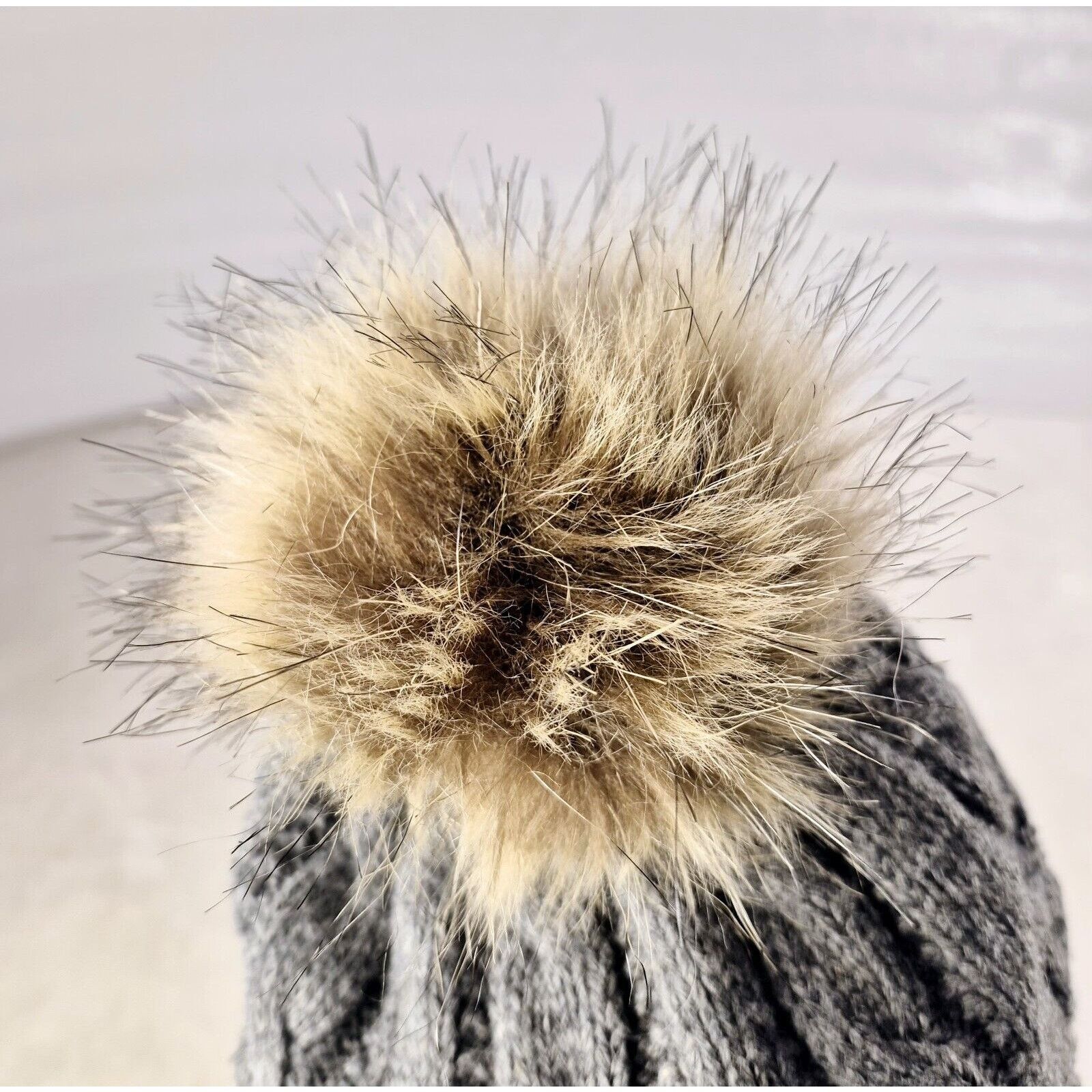 Lauren Ralph Lauren Ralph Lauren Knit Pom Beanie Logo Crest Cuff Hat Gray OSFM Size ONE SIZE - 9 Thumbnail