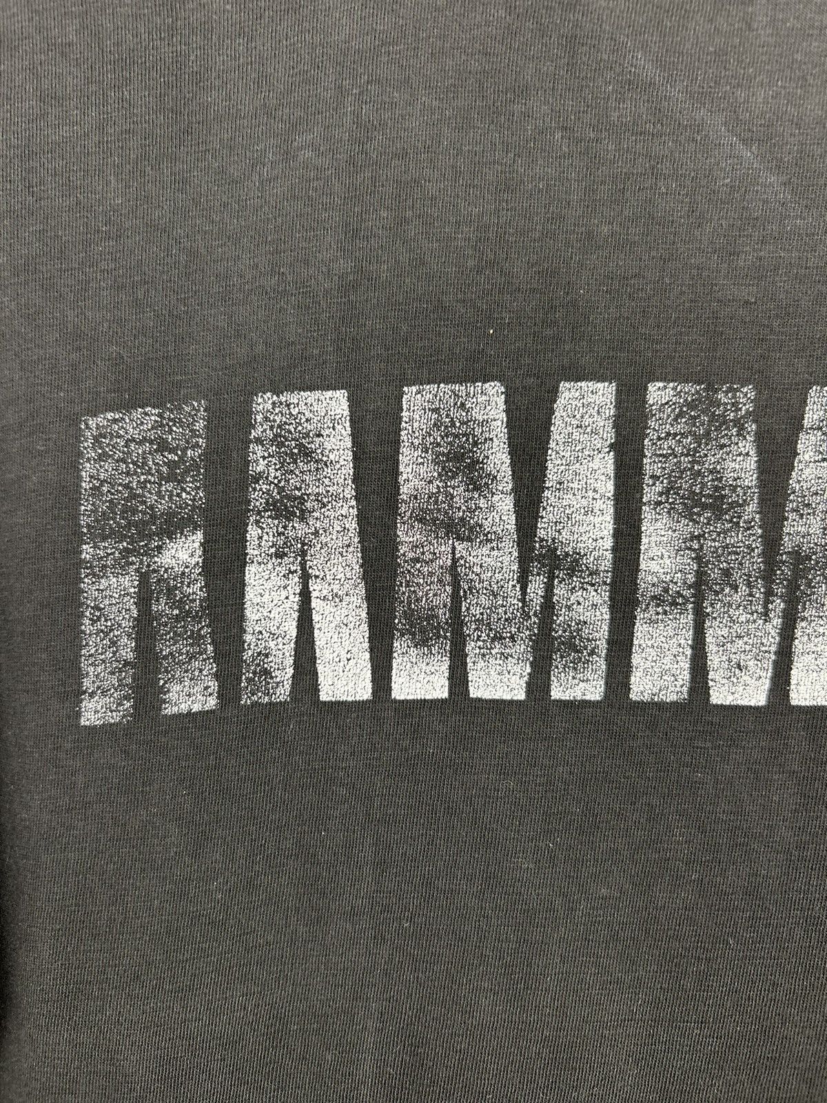 Band Tees Vintage 2000s Rammstein Muter Metal Band Black T shirt Rare Size US XL / EU 56 / 4 - 16 Thumbnail