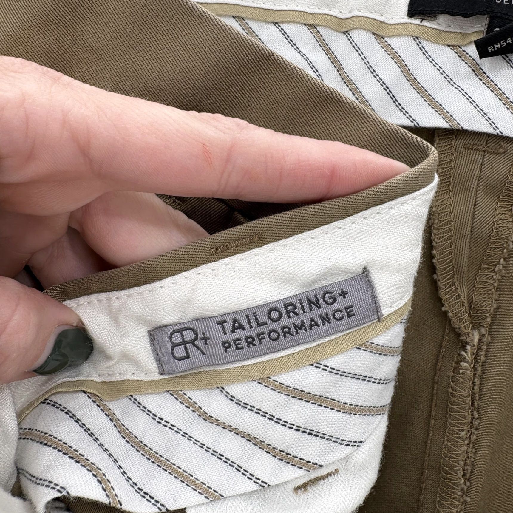 Banana Republic Banana Republic Pants Mens 35x30 Khaki Rapid Movement Aiden Chino Stretch Work Slim Flat Front Pockets Water Resistant Beige 90% Cotton 2% Spandex Size US 35 - 7 Thumbnail