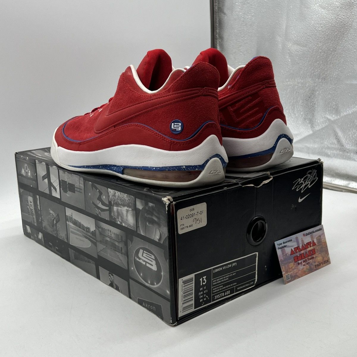 Nike Lebron 7 low rumor Size US 13 / EU 46 - 4 Thumbnail