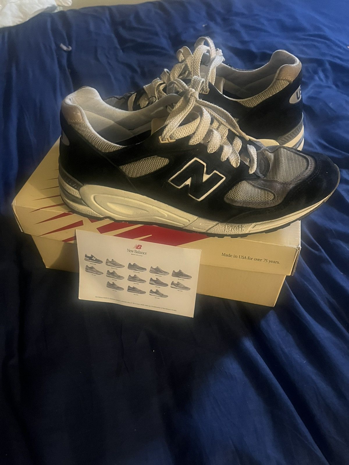 New Balance New Balance X Teddy Saints 990V2 10.5 Size US 10.5 / EU 43-44 - 1 Thumbnail