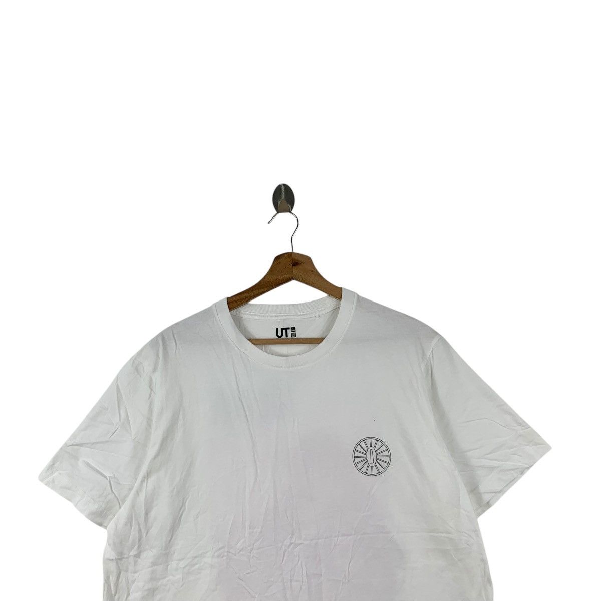 Uniqlo KIMETSU NO YAIBA x UNIQLO Demon Slayer Anime Tee Shirt Top Size XL / US 12-14 / IT 48-50 - 2 Thumbnail
