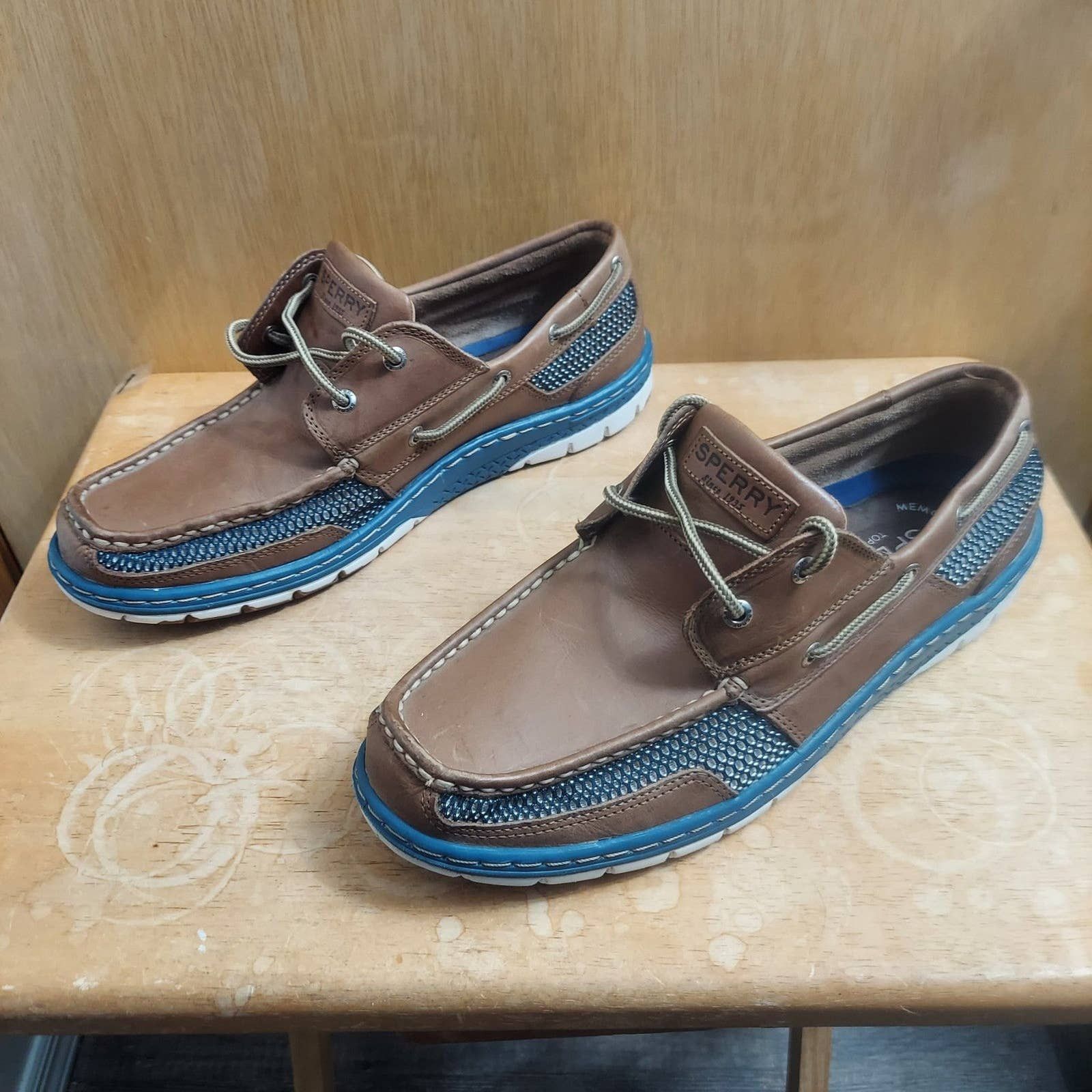 Tarpon hot sale ultralite sperry