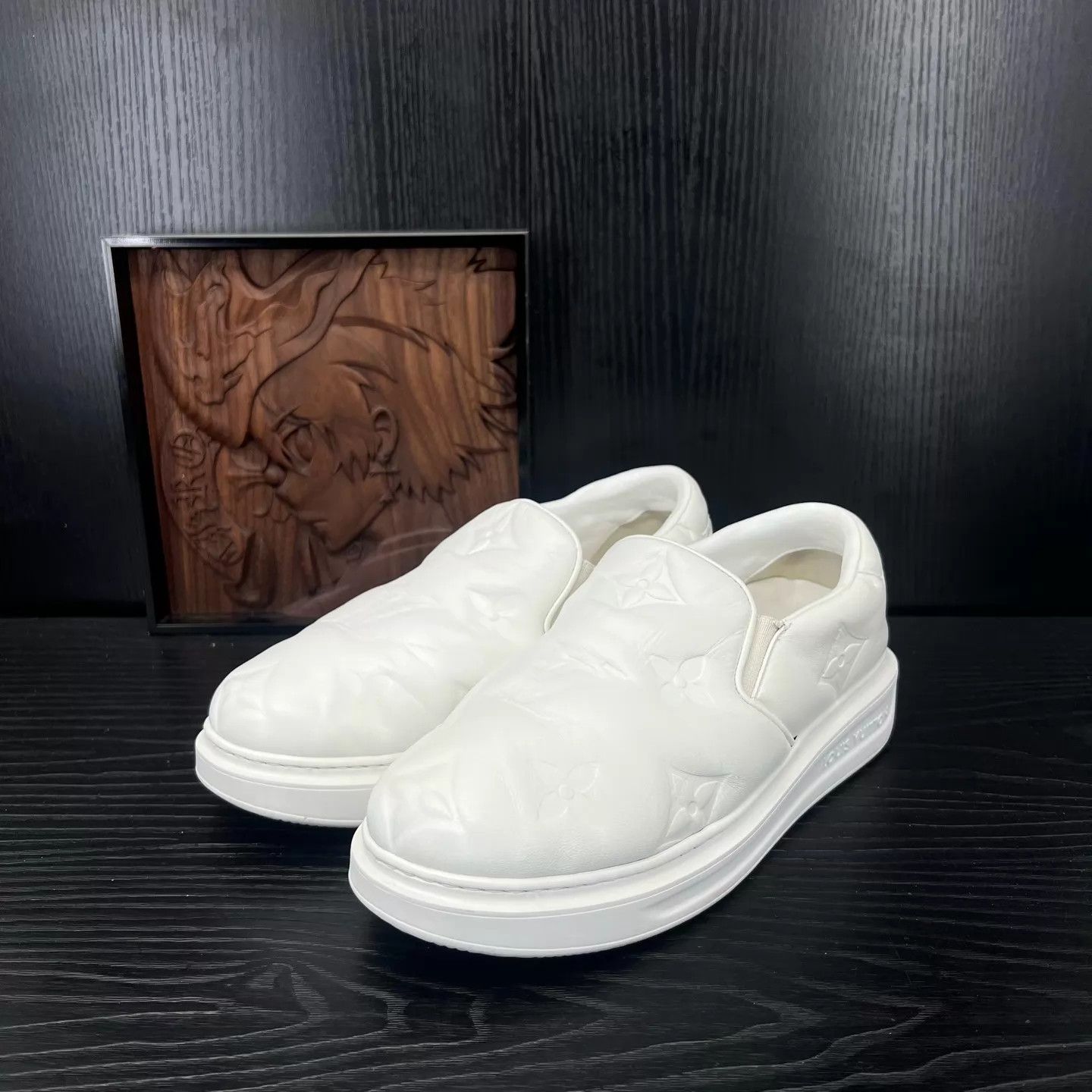 Louis Vuitton LV Beverly Hills Empreinte White Leather 5/39 Size US 8.5 / IT 38.5 - 1 Thumbnail