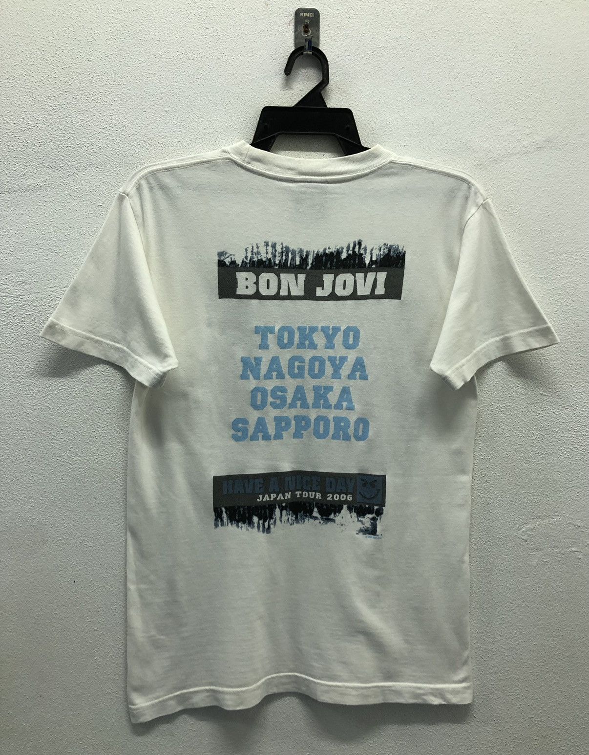 Bon Jovi Vintage Bon Jovi Have A Nice Day Japan Tour 2006 T-Shirt Size US S / EU 44-46 / 1 - 2 Thumbnail