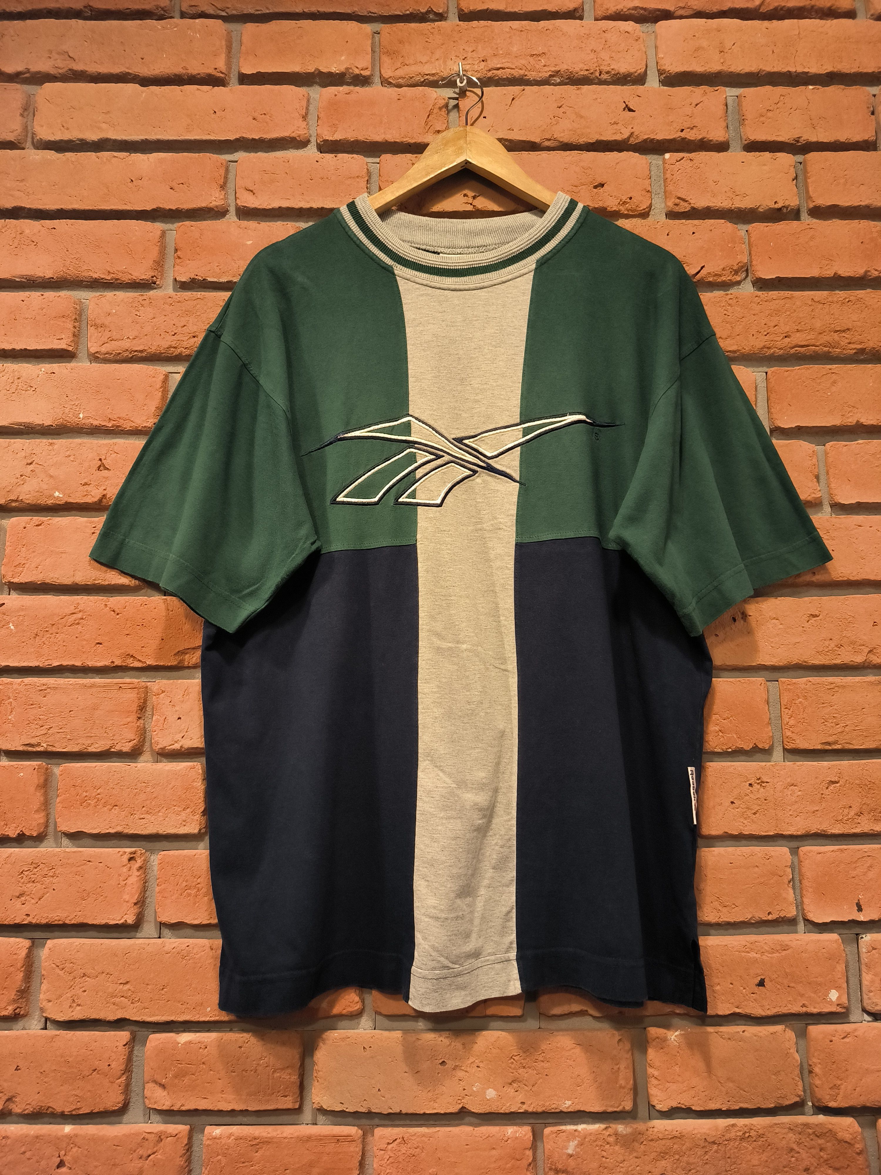 Reebok × Vintage Vintage Reebok Big Logo 90s Green T-Shirt Tee Size US XL / EU 56 / 4 - 1 Thumbnail