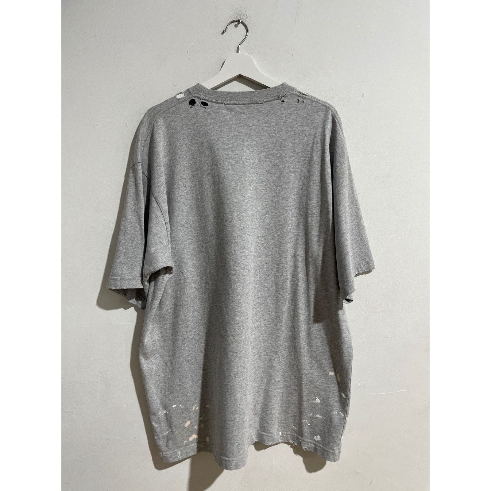 Balenciaga BALENCIAGA GREY 90% 10% MYSELF TEE SIZE MEDIUM PREOWNED Size US M / EU 48-50 / 2 - 3 Thumbnail