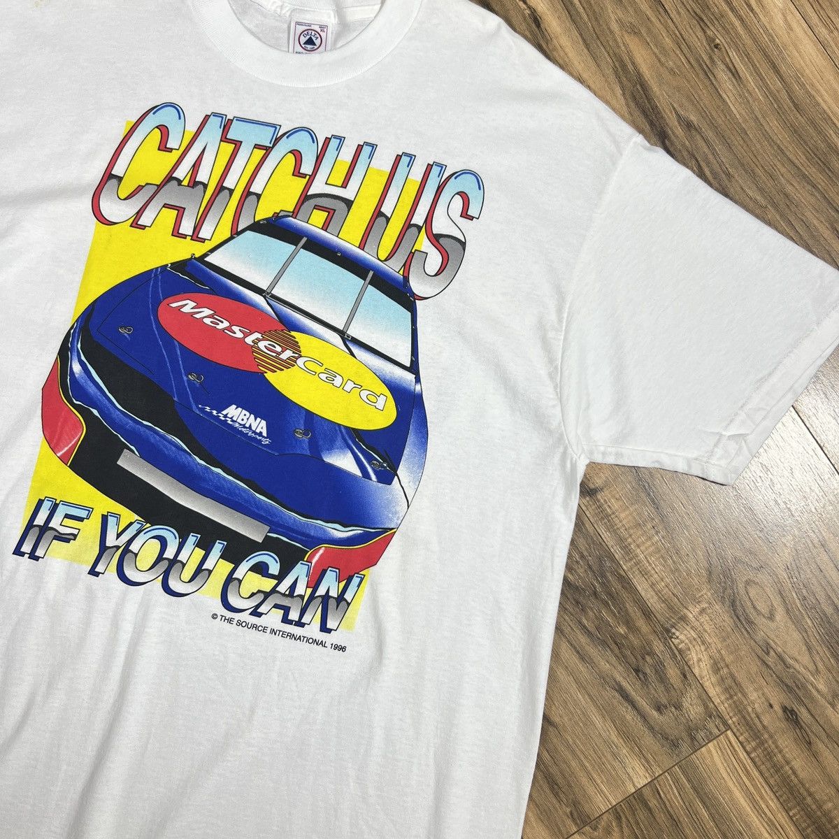 Vintage Vintage 1996 MBNA MASTER CARD RACING TEE Size US XL / EU 56 / 4 - 3 Thumbnail
