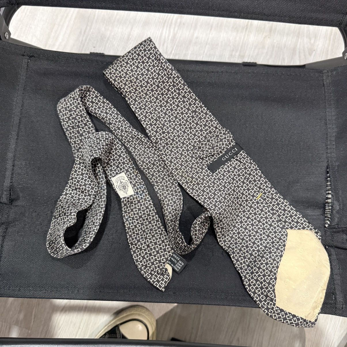 Gucci GUCCI monogram neck ties silk patterned G italy Size ONE SIZE - 1 Thumbnail