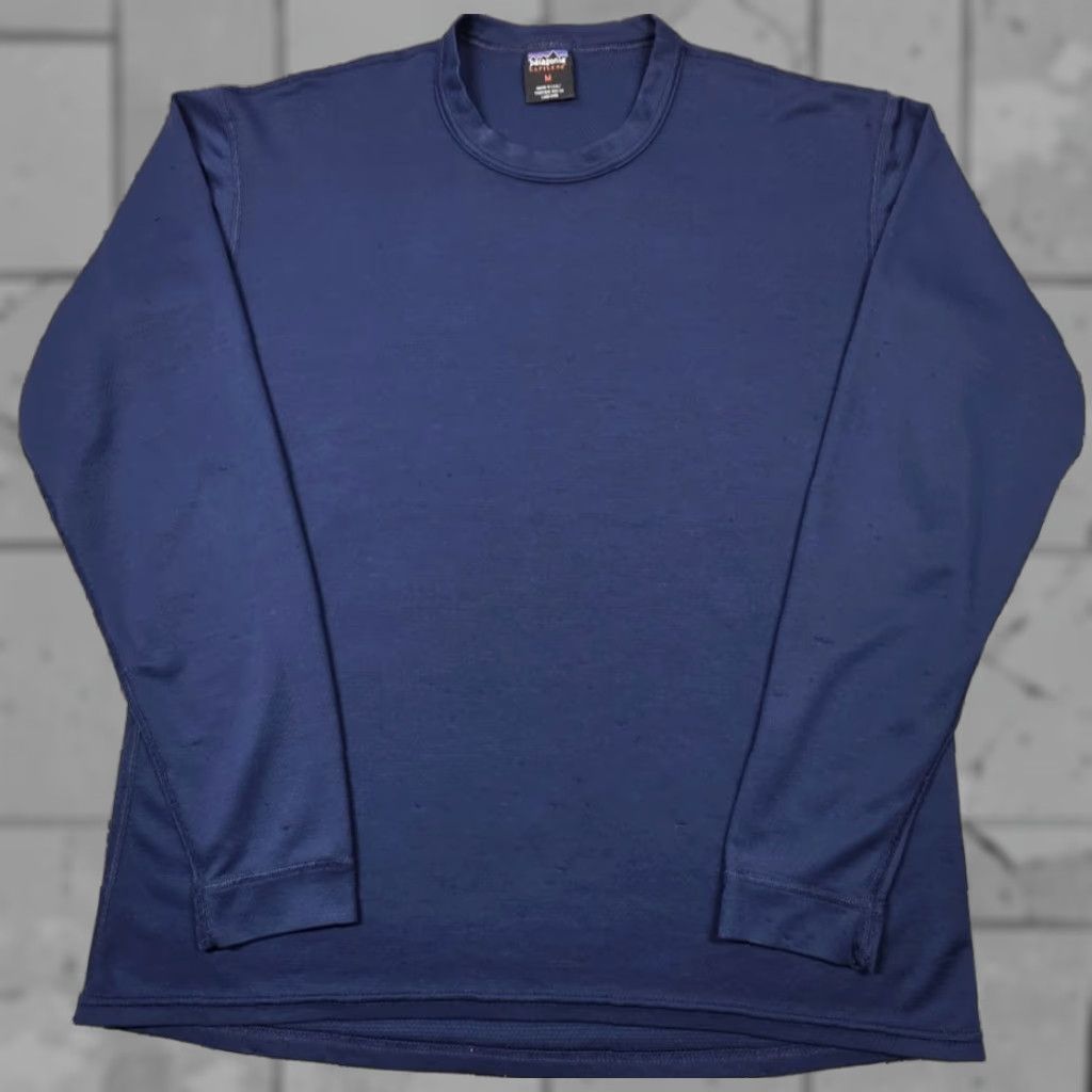 Patagonia VINTAGE Patagonia Capilene Shirt Mens M Blue Long Sleeve Base Layer Made In USA Size US M / EU 48-50 / 2 - 1 Thumbnail