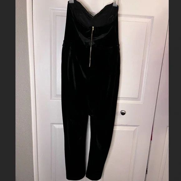 Express Express Black Velvet Velour Strapless Jumpsuit 12 Size 34" / US 12 / IT 48 - 2 Thumbnail