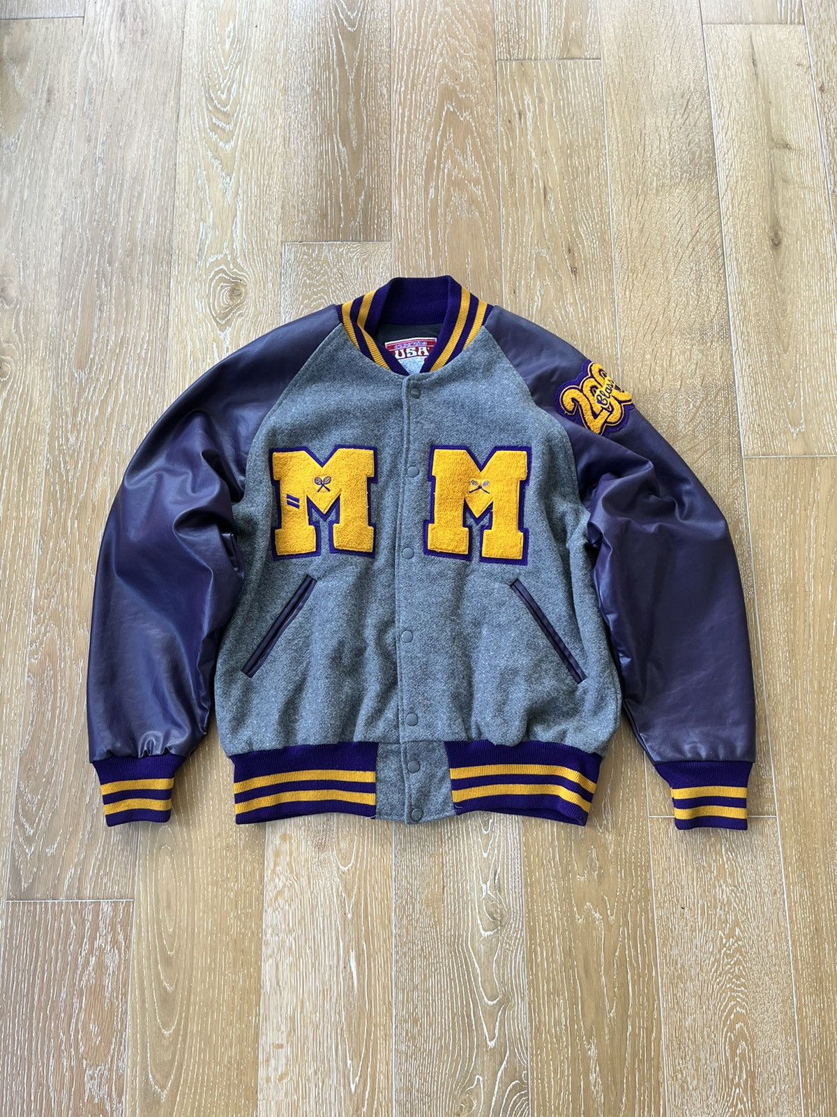 Vintage Purple Yellow 2005 Leather Varsity Jacket Size US L / EU 52-54 / 3 - 1 Thumbnail