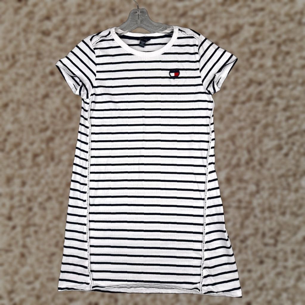 Tommy Hilfiger VINTAGE Tommy Hilfiger Dress Shirt Girls XL White Striped Crew Neck Jersey Cotton XL White Tee Dress 90s? Size XL / US 12-14 / IT 48-50 - 1 Thumbnail
