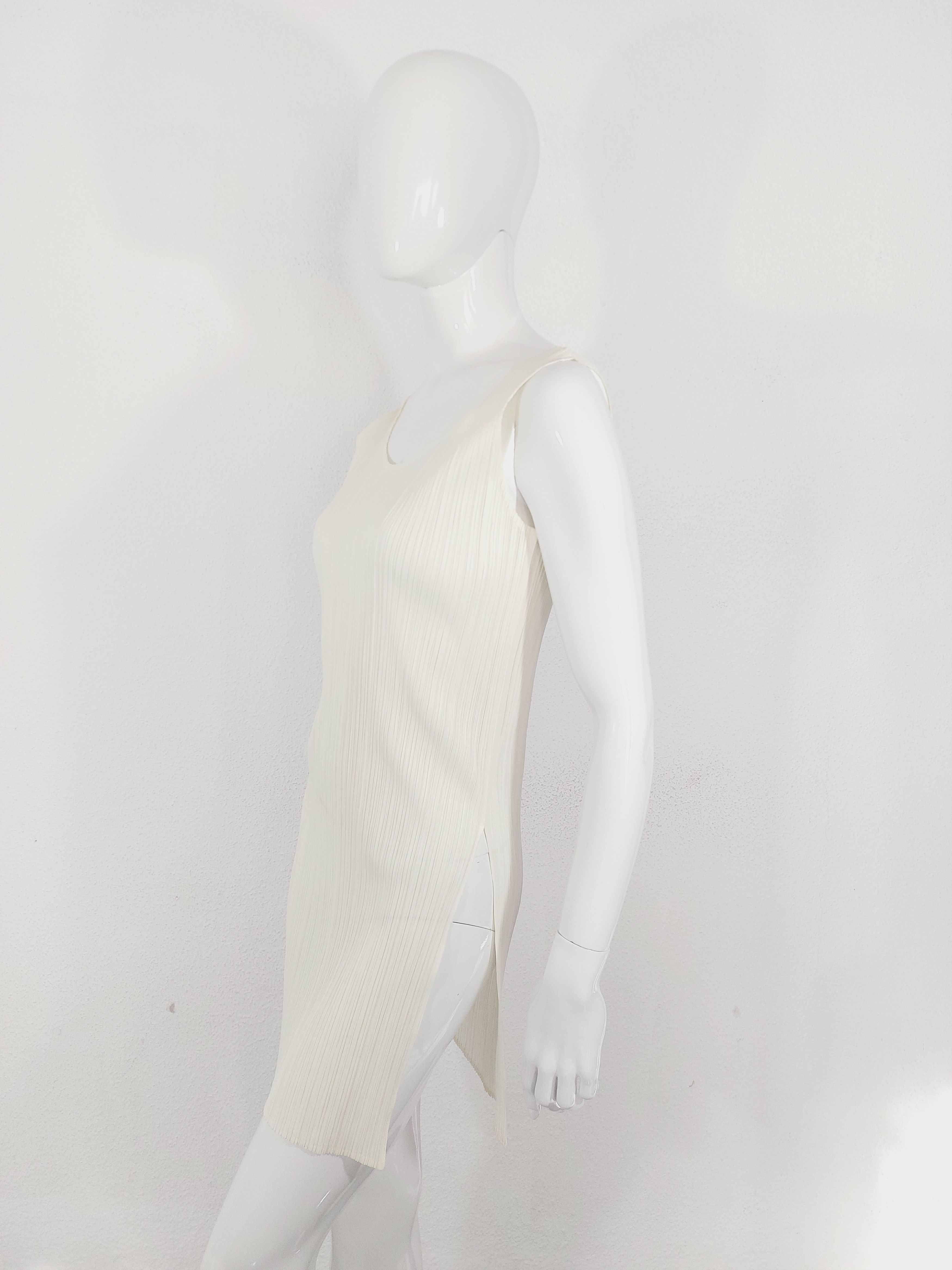 Issey Miyake Issey Miyake Pleats Japanese Beige Split Pleated Tunic Dress Size ONE SIZE - 5 Thumbnail