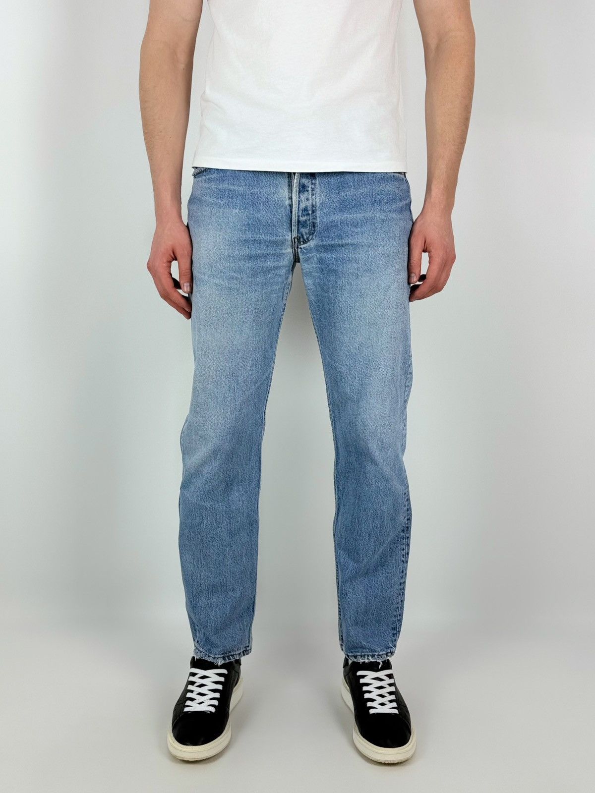 Levi's 90’s Distressed Levi’s 501 Washed Blue Jeans Pants Made USA Size US 32 / EU 48 - 1 Thumbnail