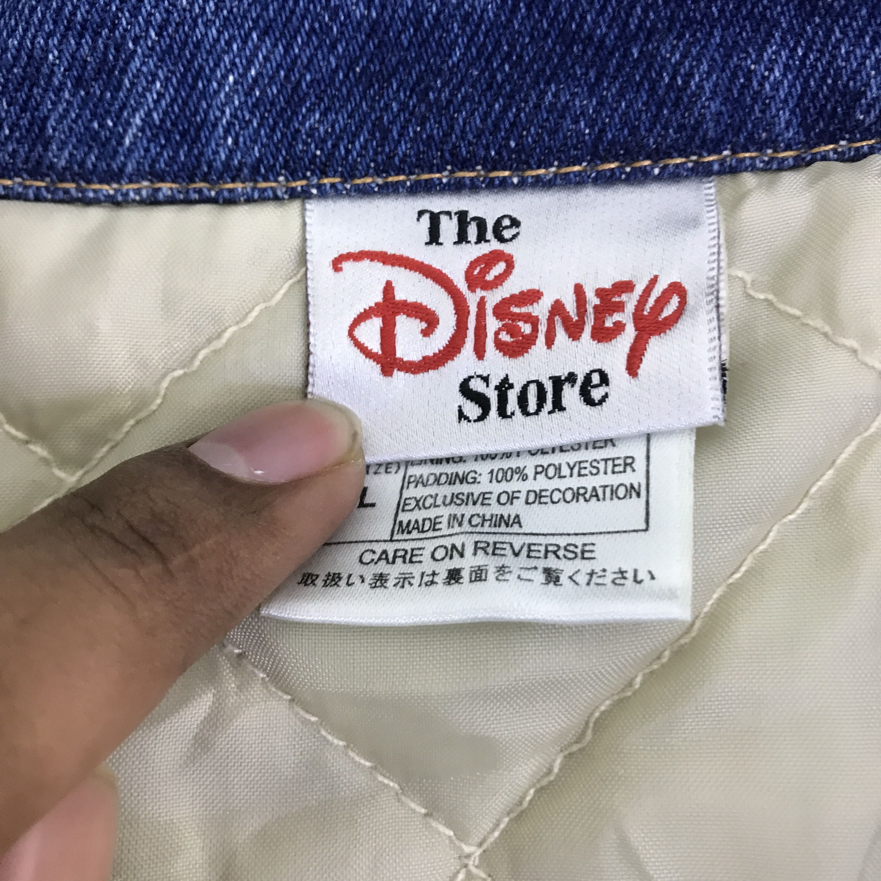 Disney DISNEY MOVIE TIGER STAR DENIM SNAP BUTTON JACKET K121B14 Size US L / EU 52-54 / 3 - 11 Thumbnail