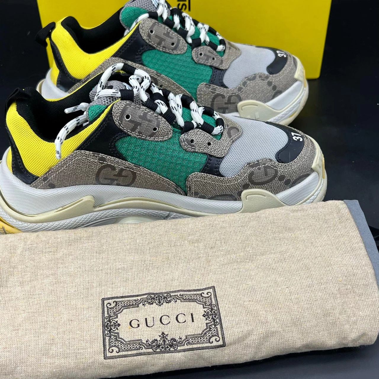 Balenciaga Balenciaga Gucci yellow green dad sneaker 37 99 new Size US 7 / IT 37 - 9 Thumbnail