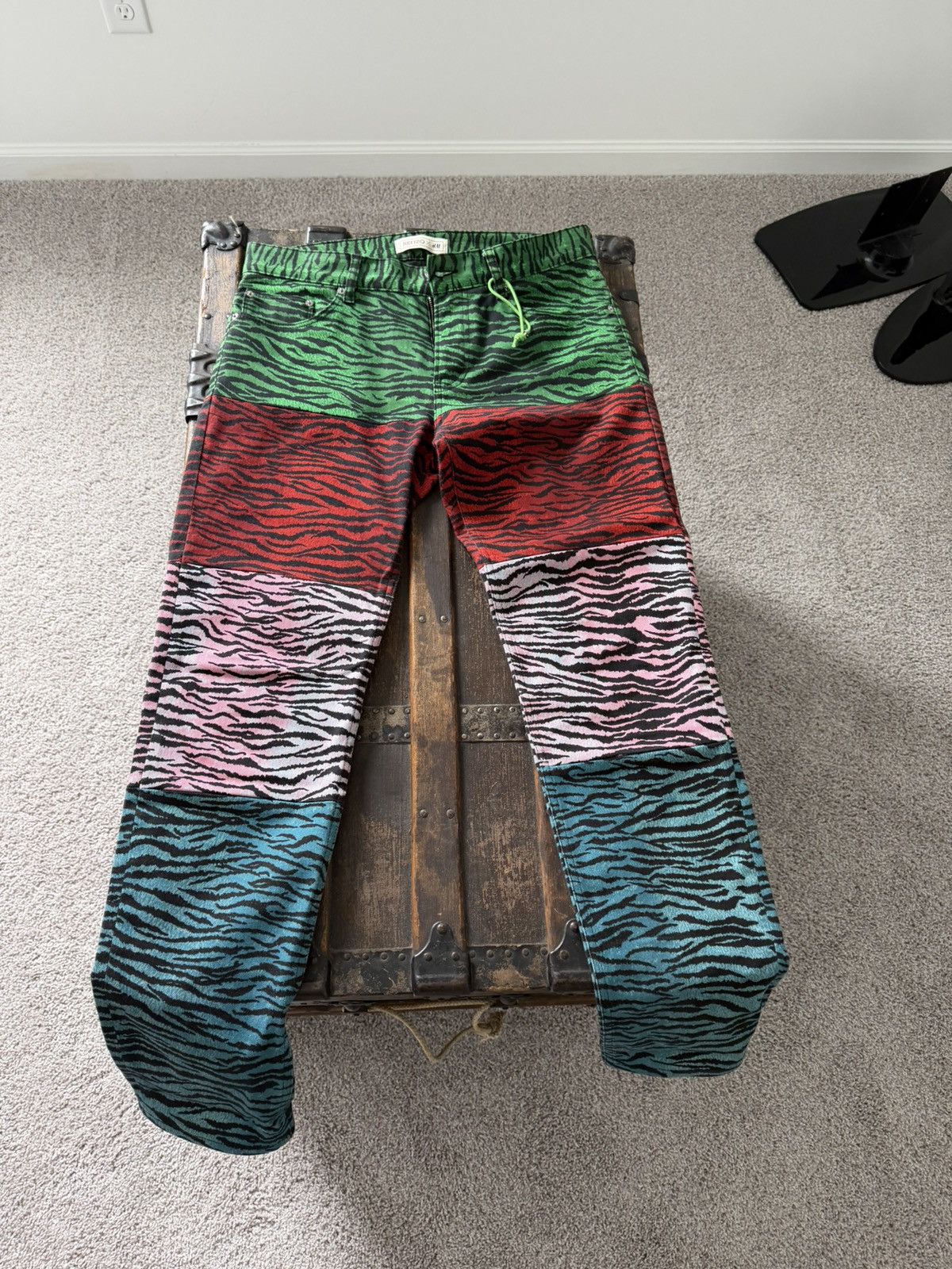 H&M × Kenzo Kenzo x H&M Jungle Jeans Size US 33 - 1 Thumbnail