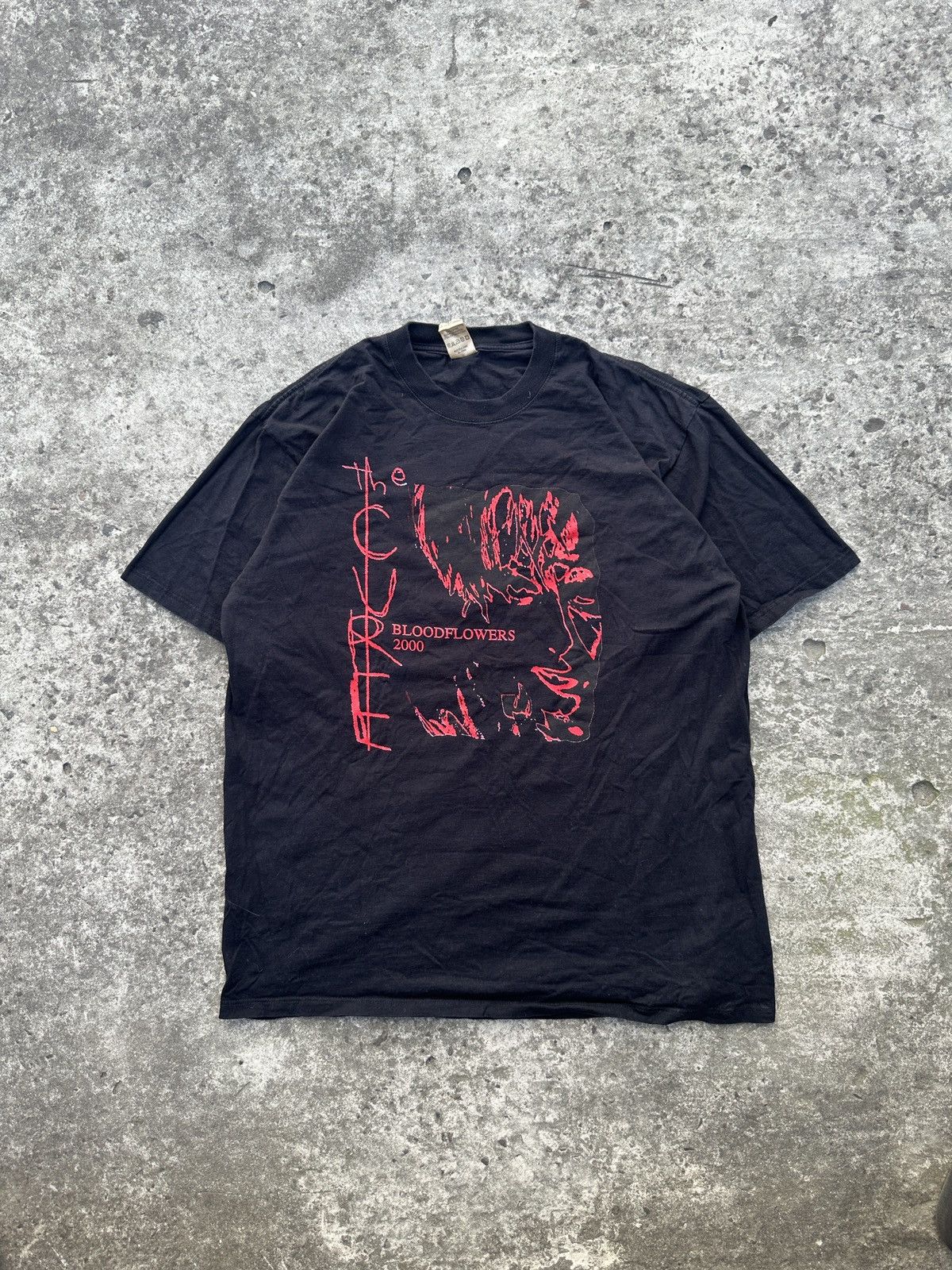 Band Tees The Cure Tour Bloodflowers 2000 Vintage T-shirt Rock Tee XL Size US XL / EU 56 / 4 - 1 Thumbnail