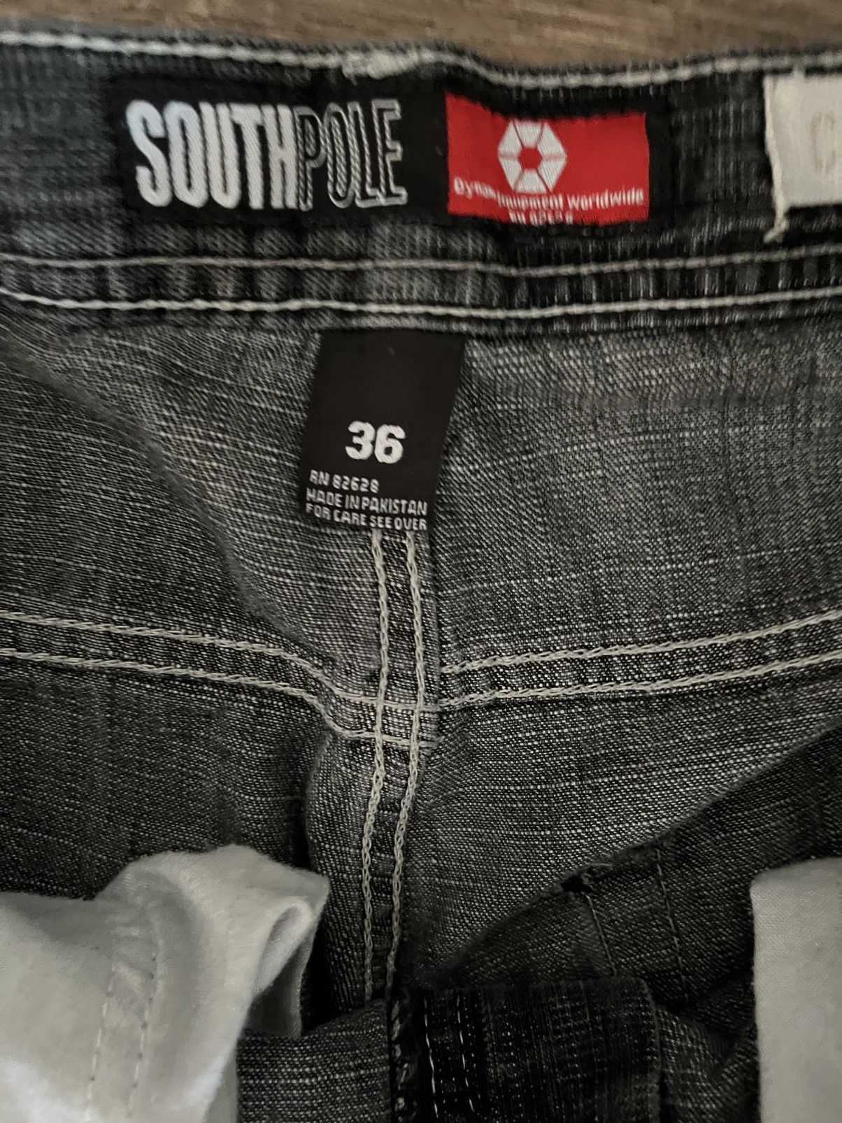 Southpole Southpole Size US 36 / EU 52 - 3 Thumbnail