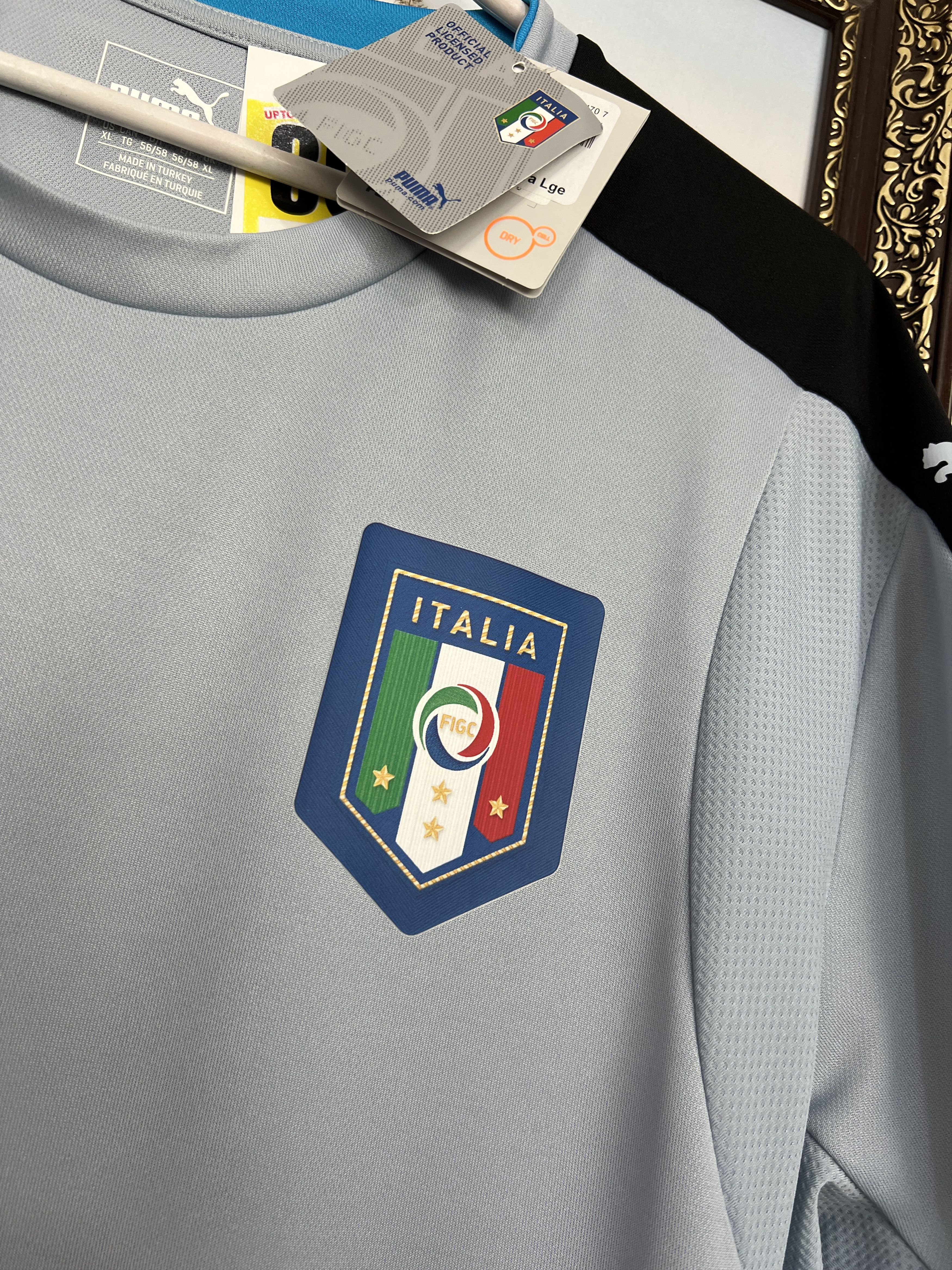 Puma Italy Goalkeeper football shirt 2016 Soccer Puma Maglia Size US XL / EU 56 / 4 - 3 Thumbnail