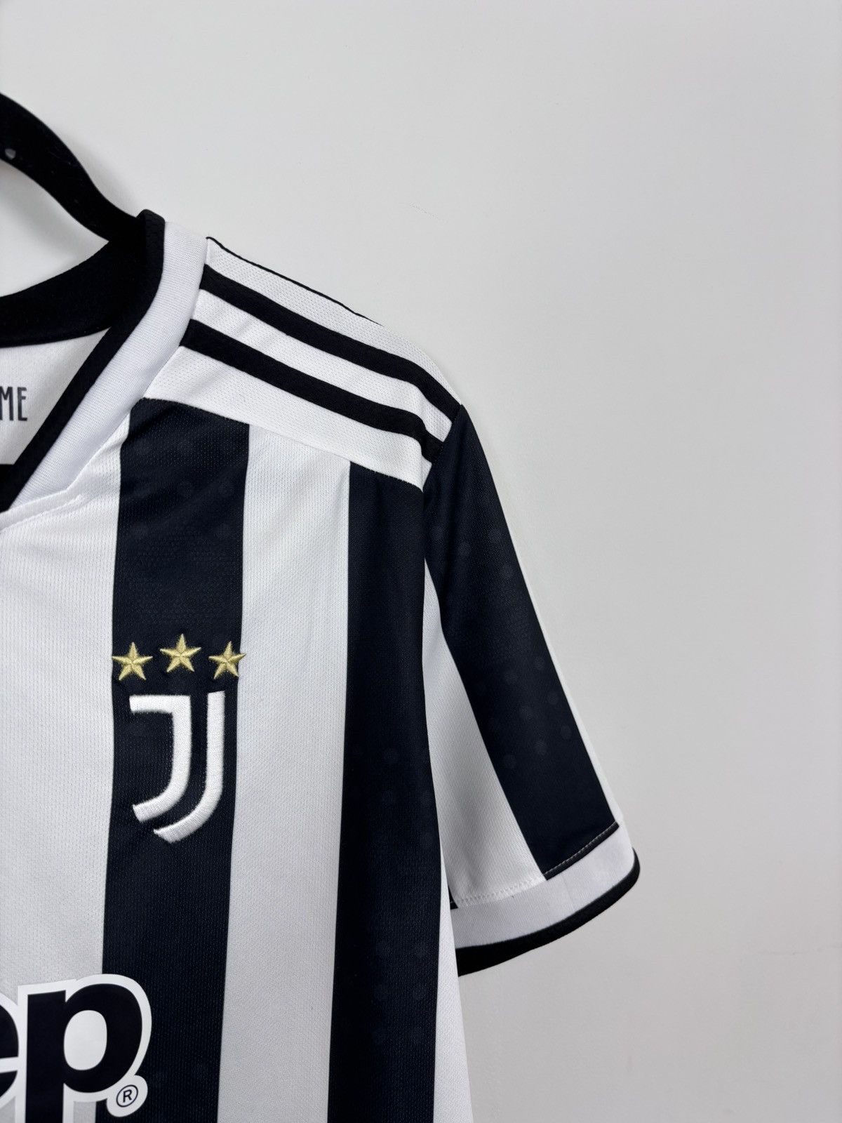 Adidas Adidas Juventus 2021/2022 Home NWT Football Soccer Jersey Size US XL / EU 56 / 4 - 5 Thumbnail