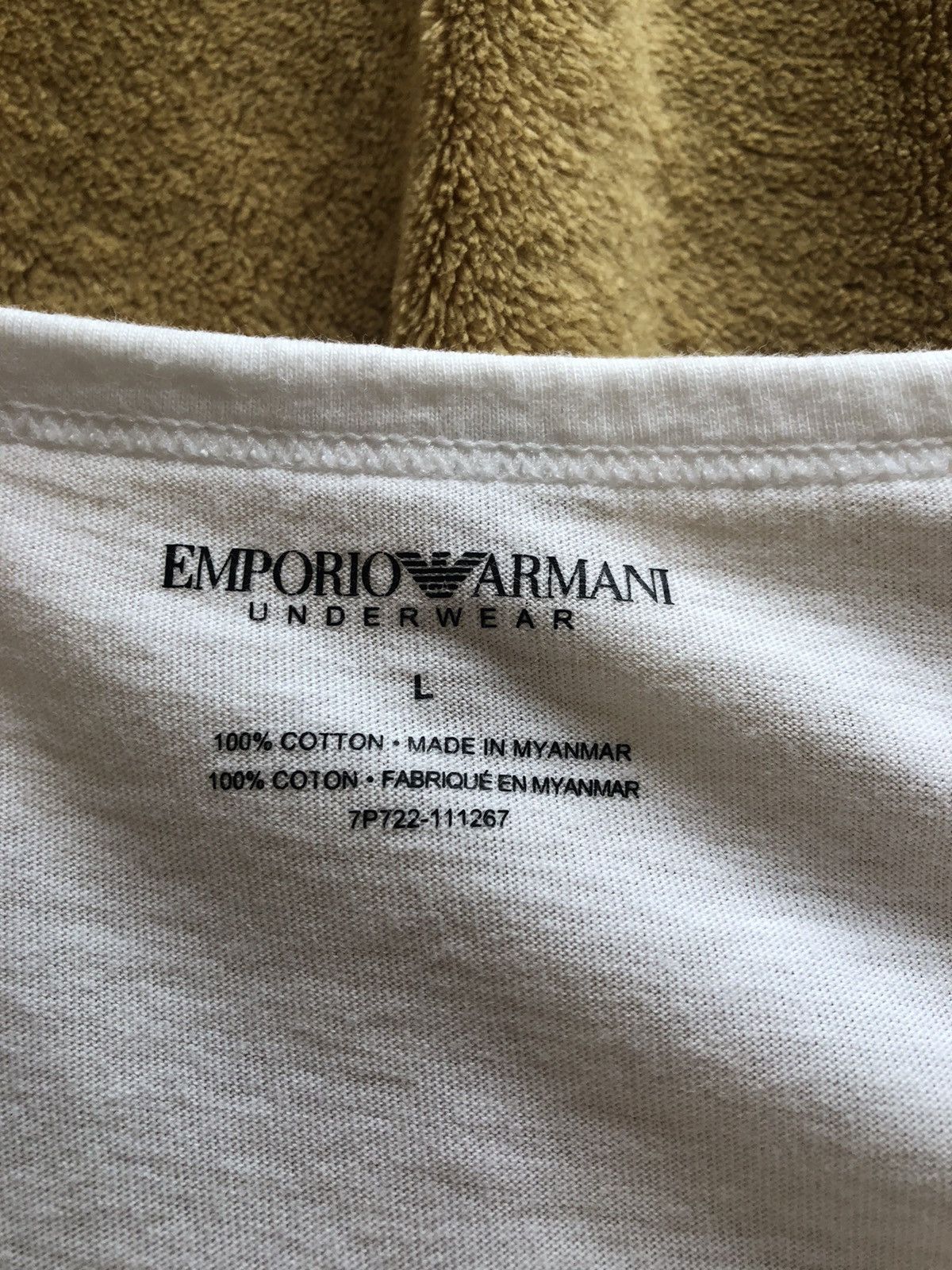 Emporio Armani EMPORIO ARMANI CLASSIC QUALITY WHITE TEE SHIRT Size US L / EU 52-54 / 3 - 3 Thumbnail