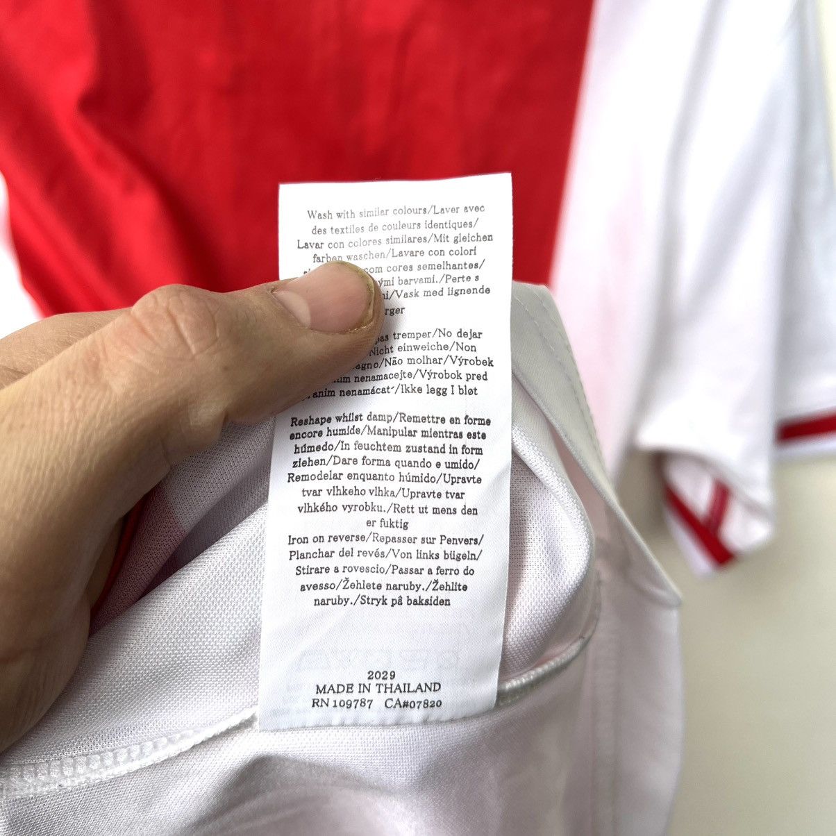Umbro Vintage Ajax Netherlands football shirt 1998 1999 Adidas Size US L / EU 52-54 / 3 - 10 Thumbnail