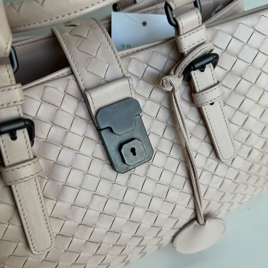 Bottega Veneta Bottega Veneta Intrecciato Nappa Small Roma Leather Tote Size ONE SIZE - 13 Thumbnail