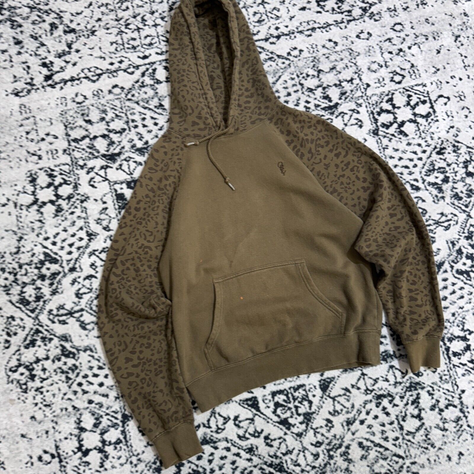 Vintage Vintage Obey Khaki Green Cotton Hoodie XS with Panther Print Size US XS / EU 42 / 0 - 4 Thumbnail