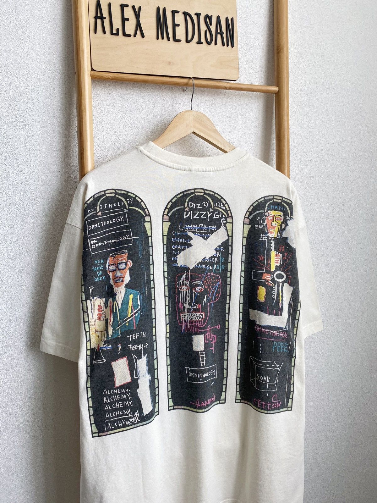 H&M × Jean-Michel Basquiat × Who Decides War WHO DECIDES WAR x BASQUIAT x H&M RELAXED FIT COTTON T-SHIRT Size US XL / EU 56 / 4 - 11 Thumbnail