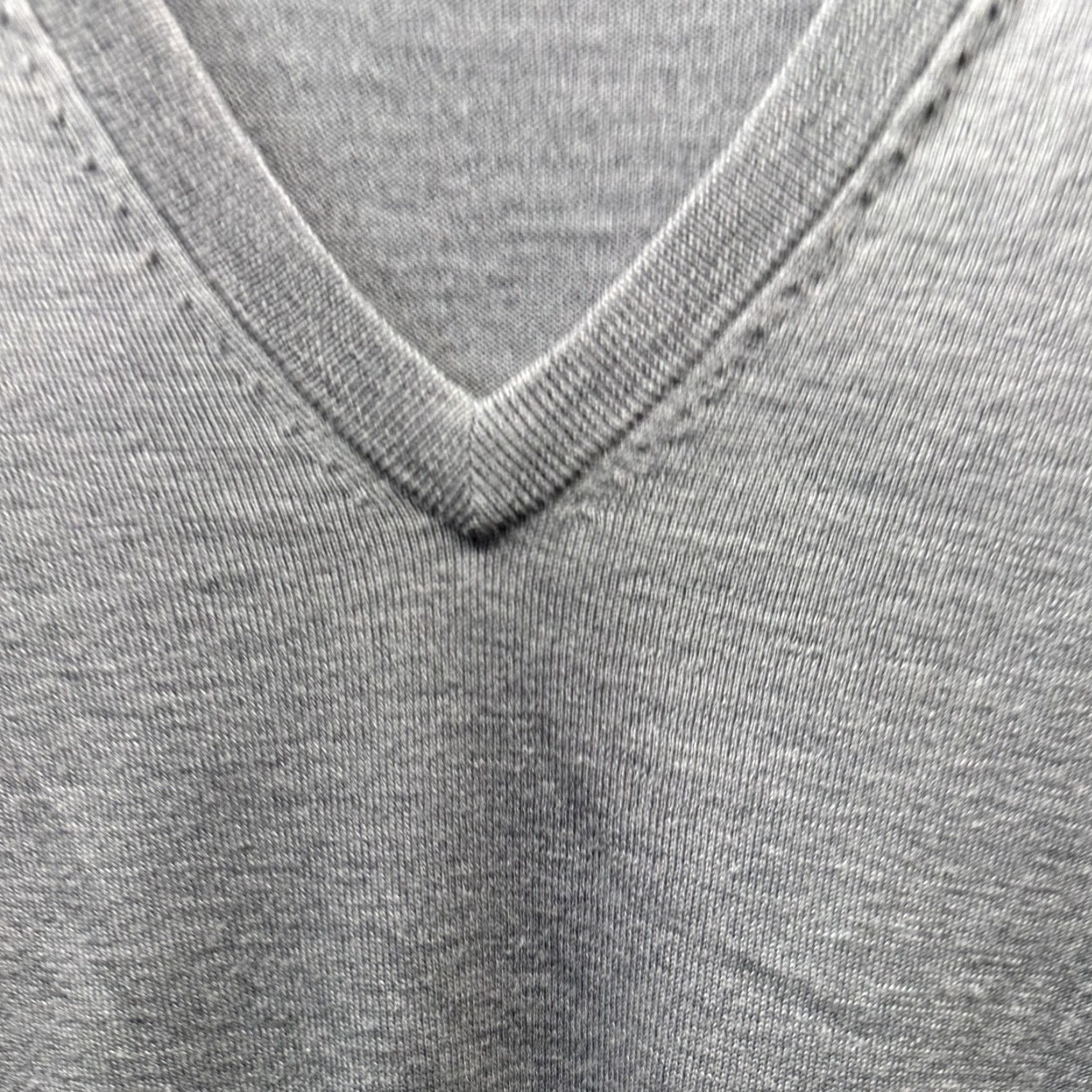 Brooks Brothers Brooks Brothers Sweater Mens XL Gray Wool V-Neck Pullover Knit Classic Preppy Shirt? Size US XL / EU 56 / 4 - 3 Thumbnail
