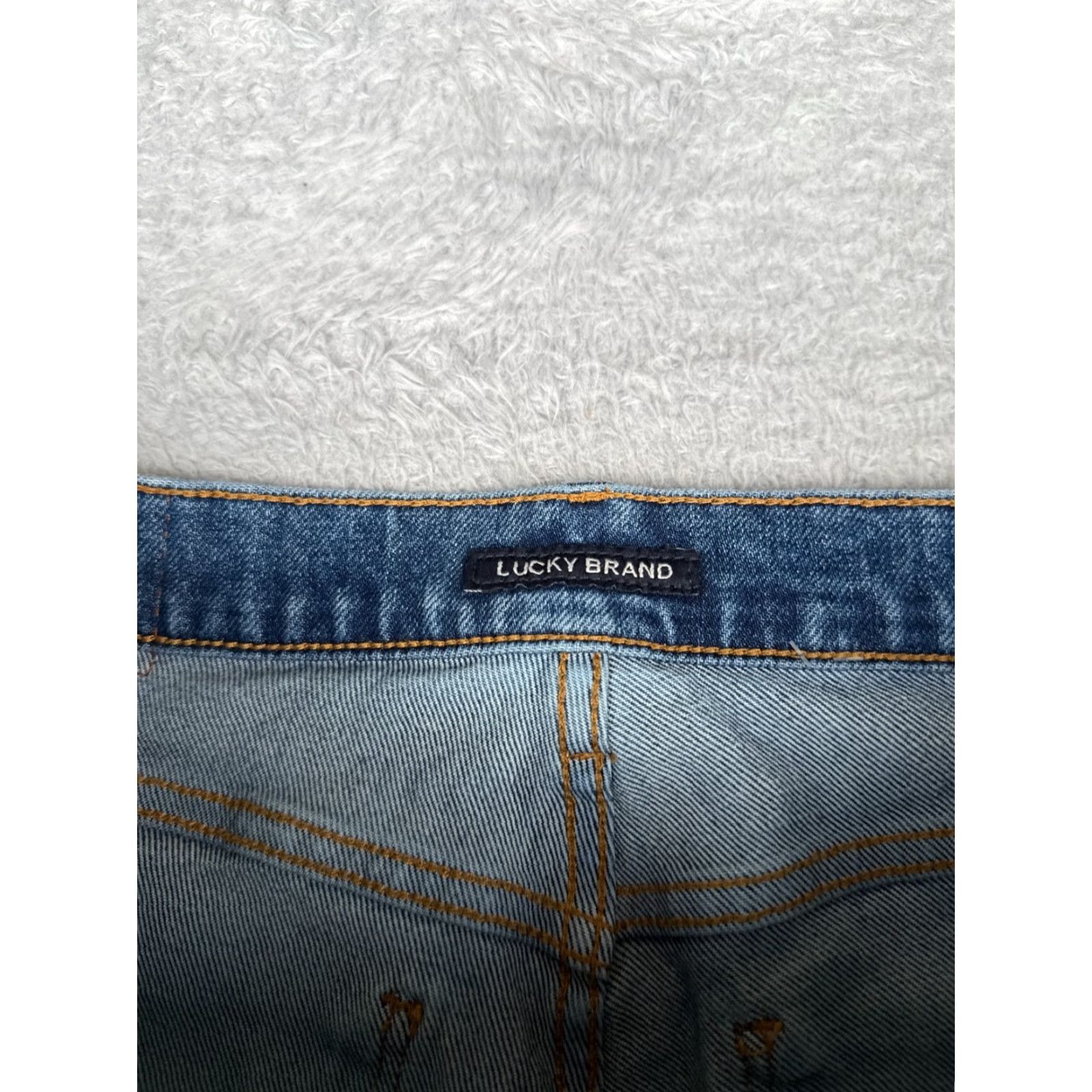 Lucky Brand Lucky Brand Jeans Womens 12 Blue Denim Crop High Rise Distressed Cotton 31x22 Size 34" / US 12 / IT 48 - 6 Thumbnail