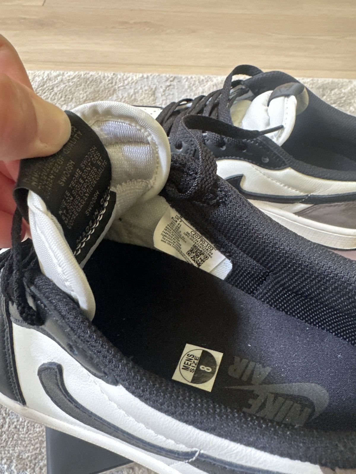 Jordan Brand Jordan 1 Low Mocha Size US 8 / EU 41 - 4 Thumbnail